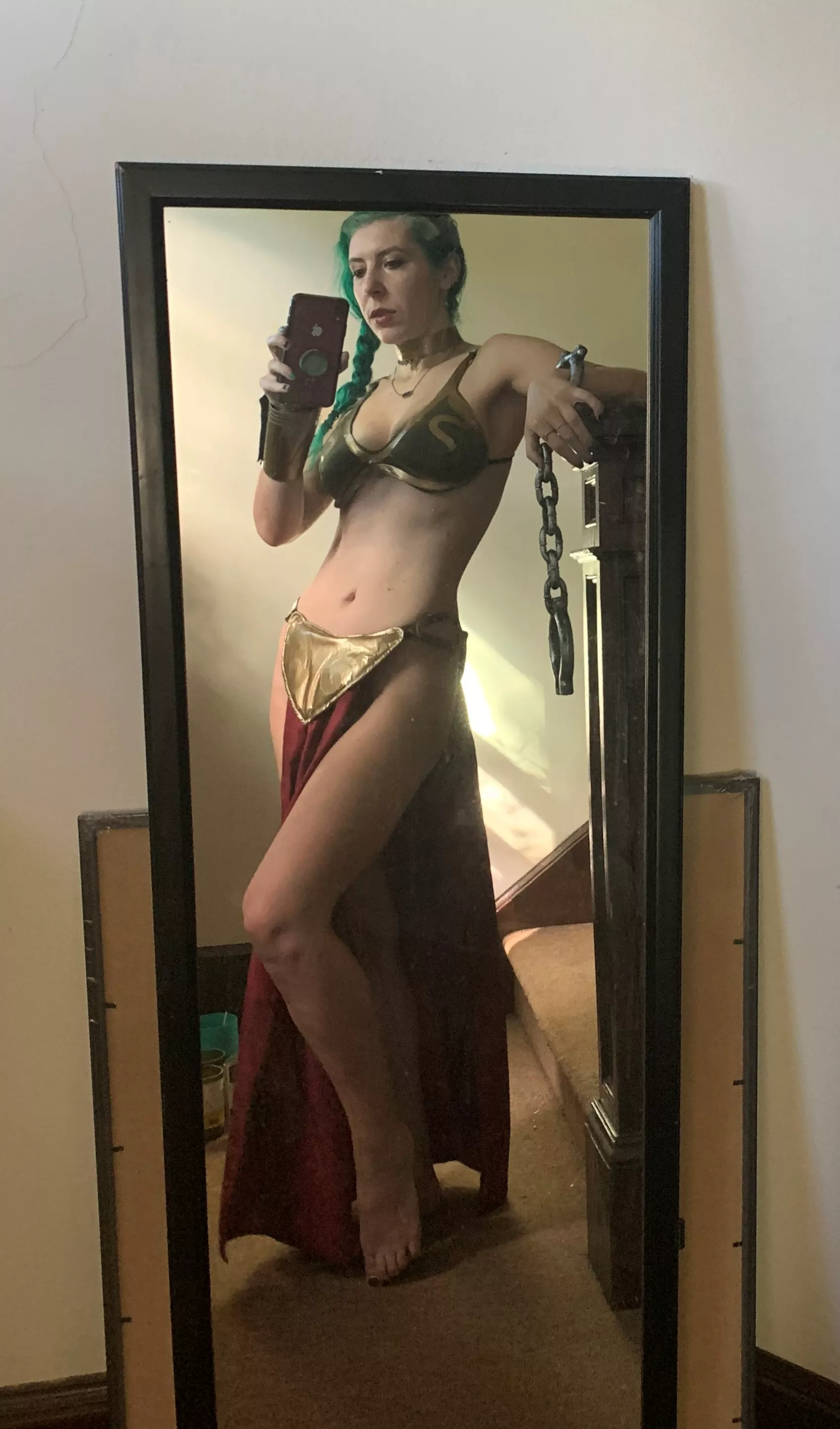 Slave Leia cosplay (Sirenskiss3)