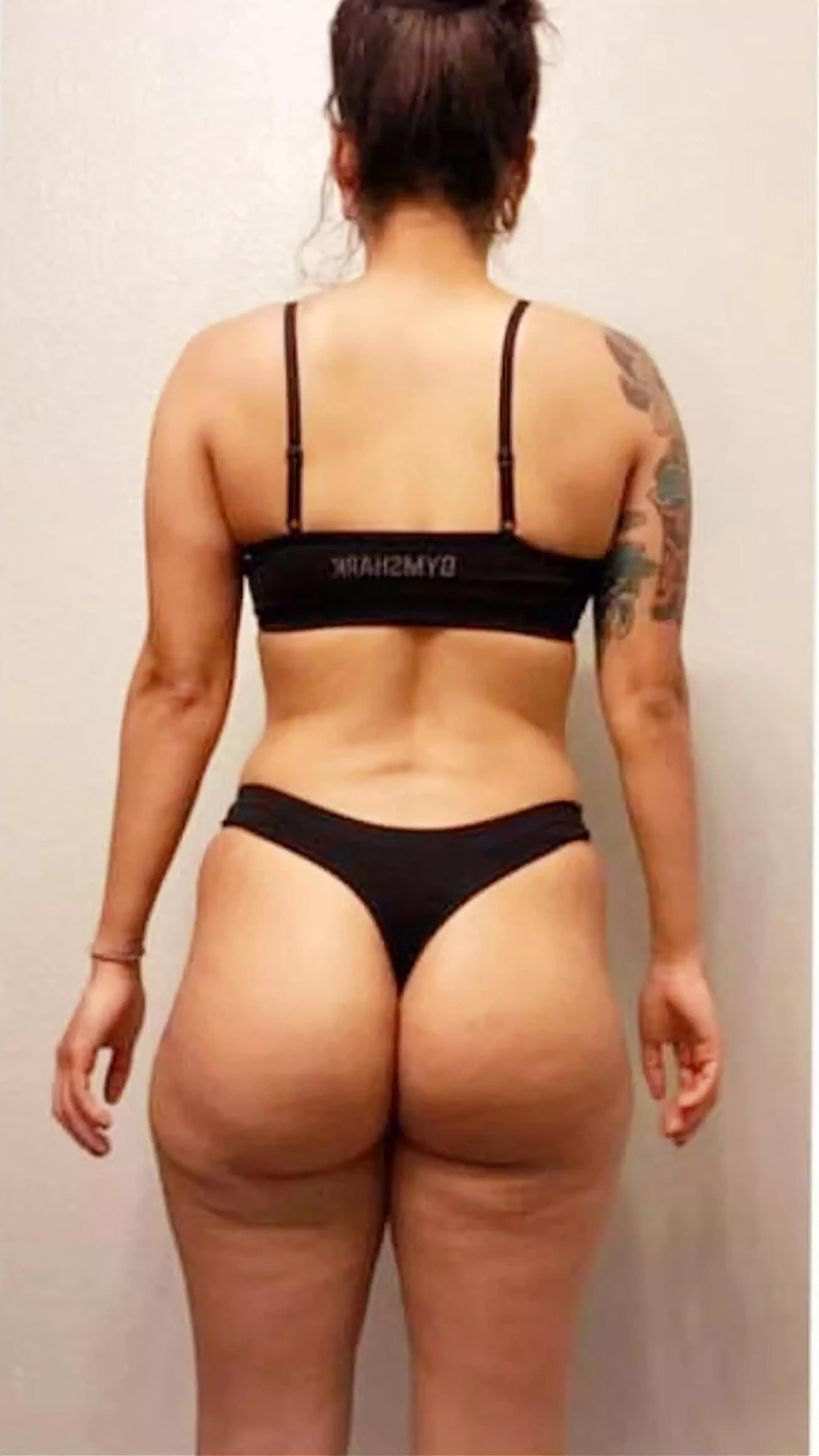 big natural latina ass ðŸ¤¤