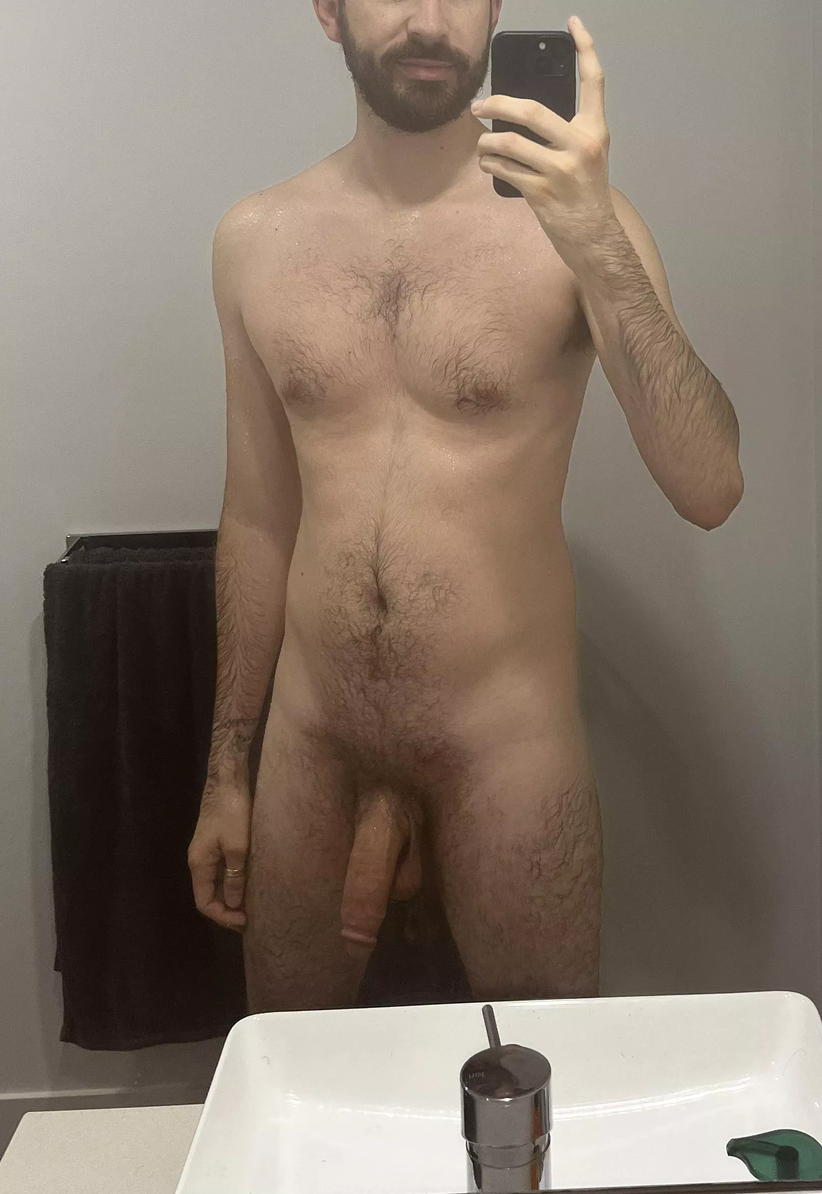 Post-shower selfie!