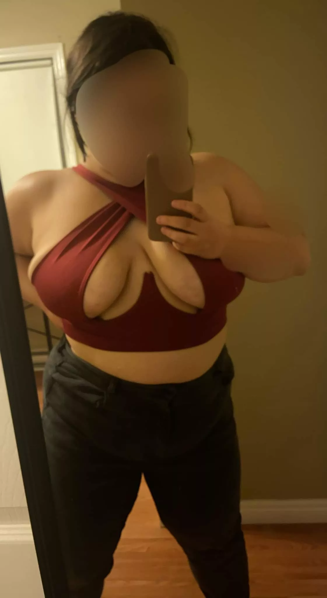 Prepping for date night [F]