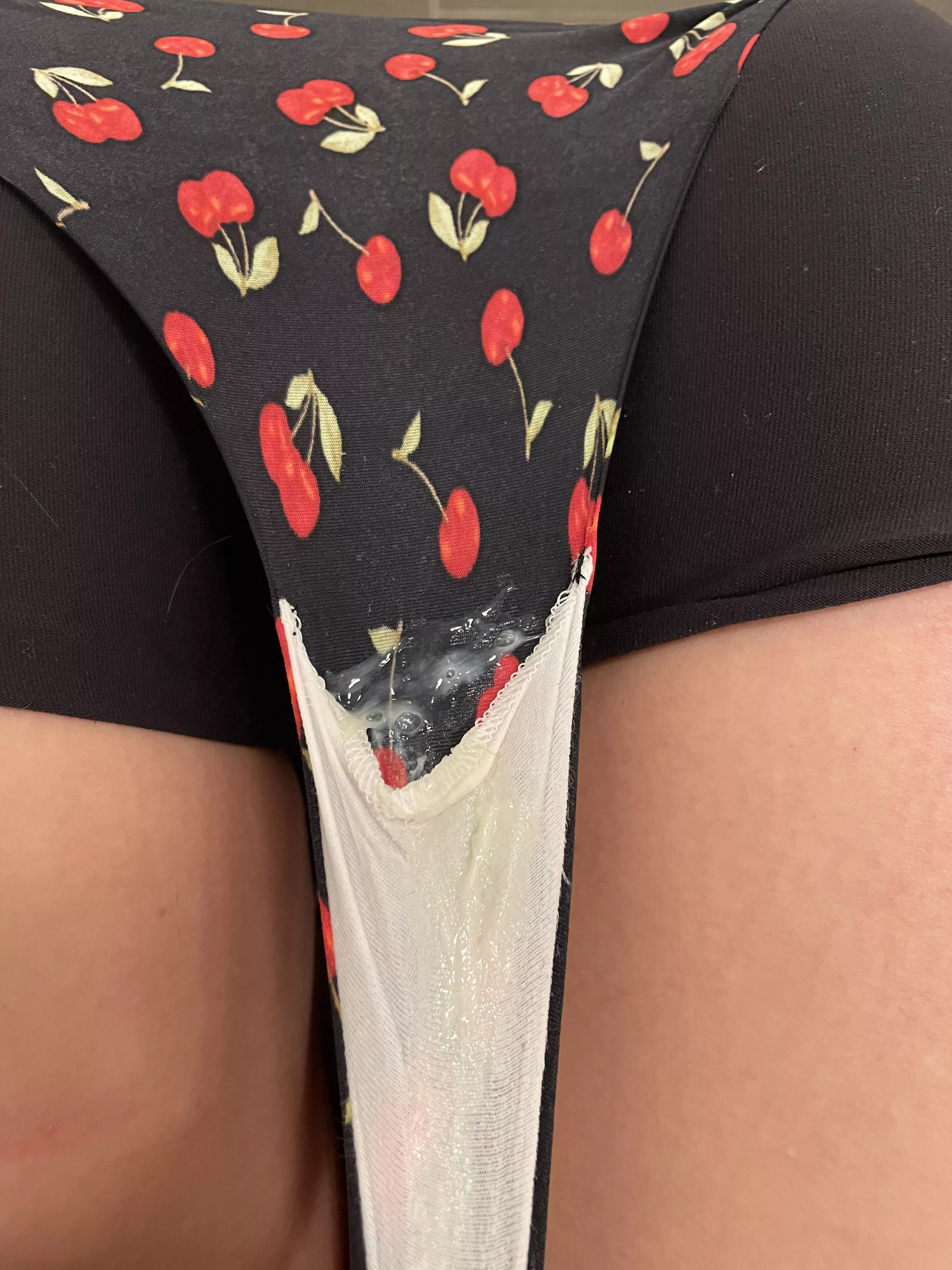 [selling] I got that creamy cherry