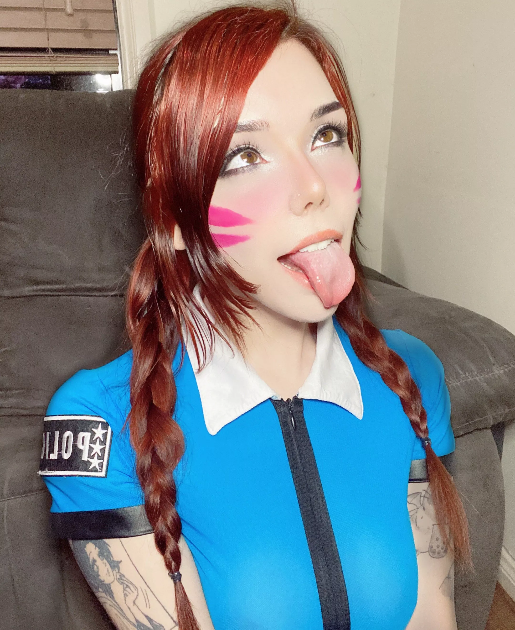 Sweet little Dva Ahegao ðŸ˜ðŸ’—