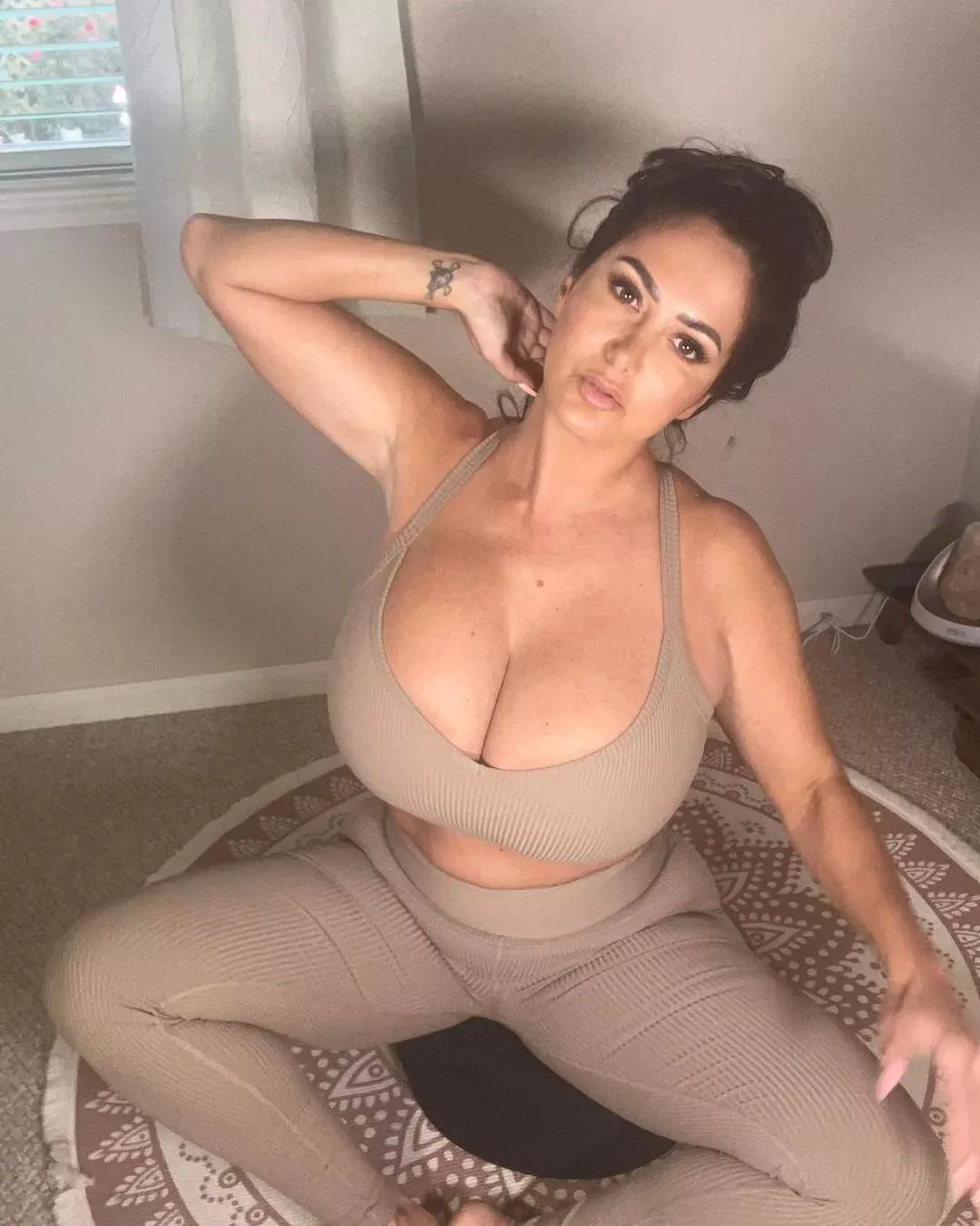 The Goddess of Milf