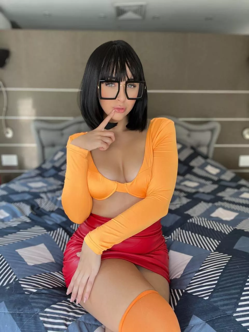 Velma by me, Yasmin Baker