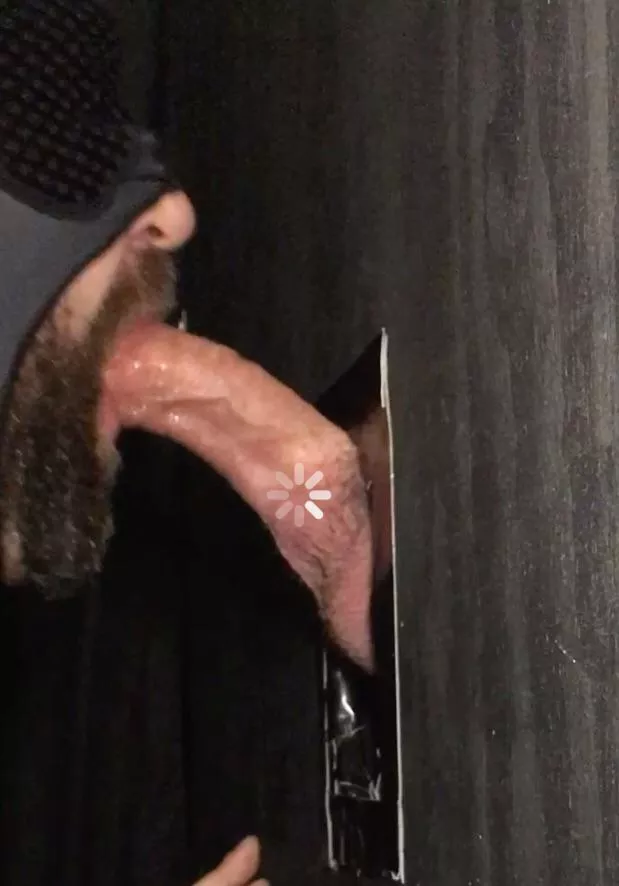 Atlanta- Gloryhole for hot hung cock wanting private blowngo sessions where I swallow you every drop. All wood with handles and a porn screen in your face. Dm me guys