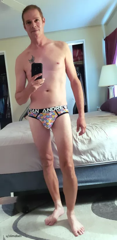 New pair CA briefs