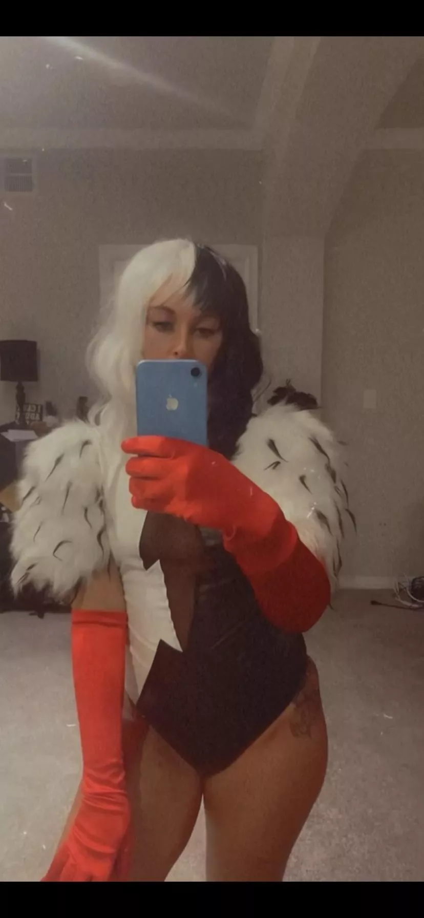 Sexy Cruella ðŸ˜ˆ