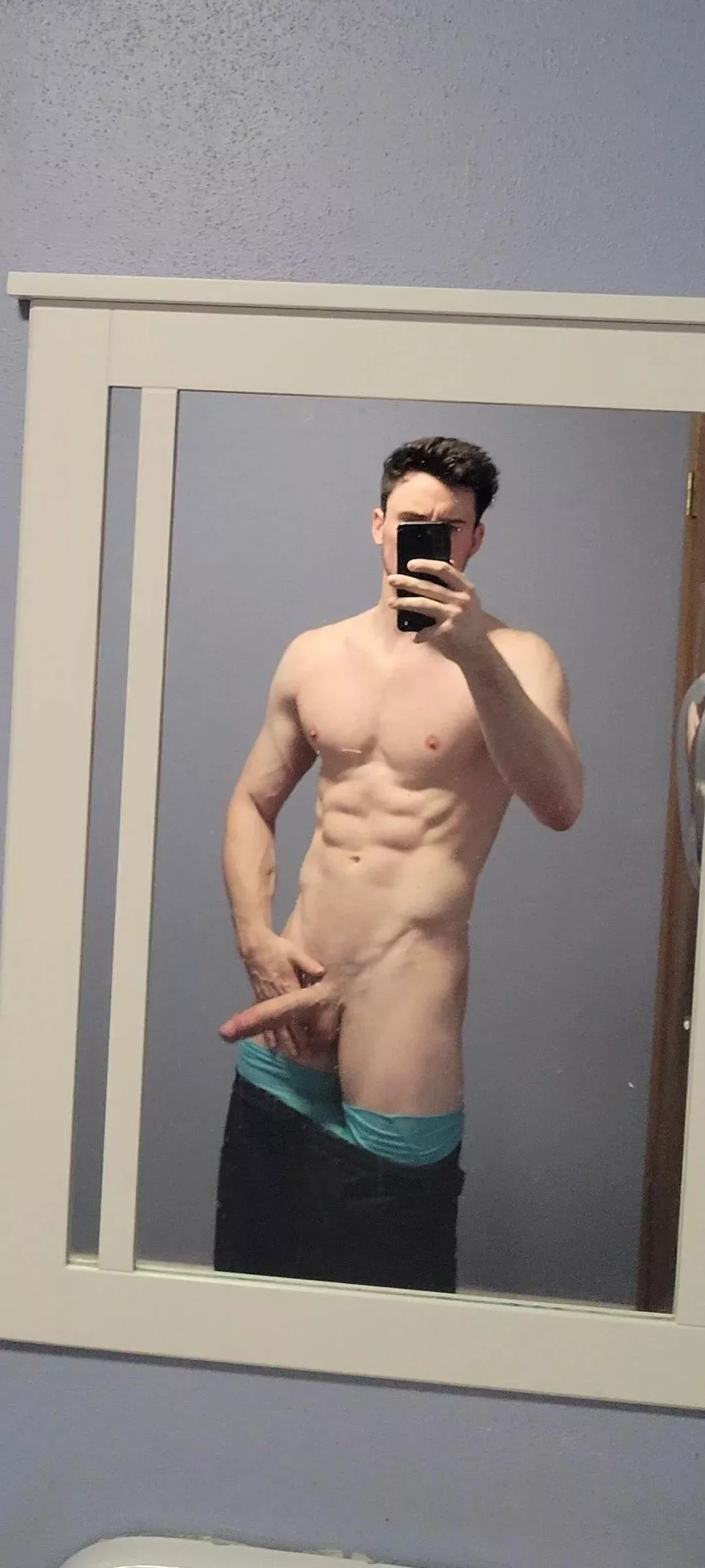 who likes gym cock?