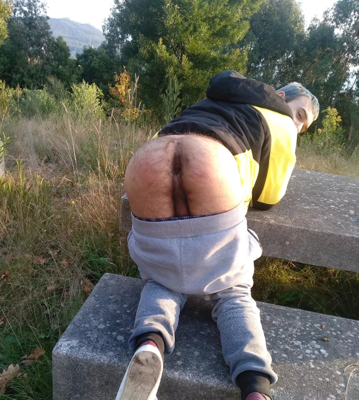 would you eat my ass at a park?