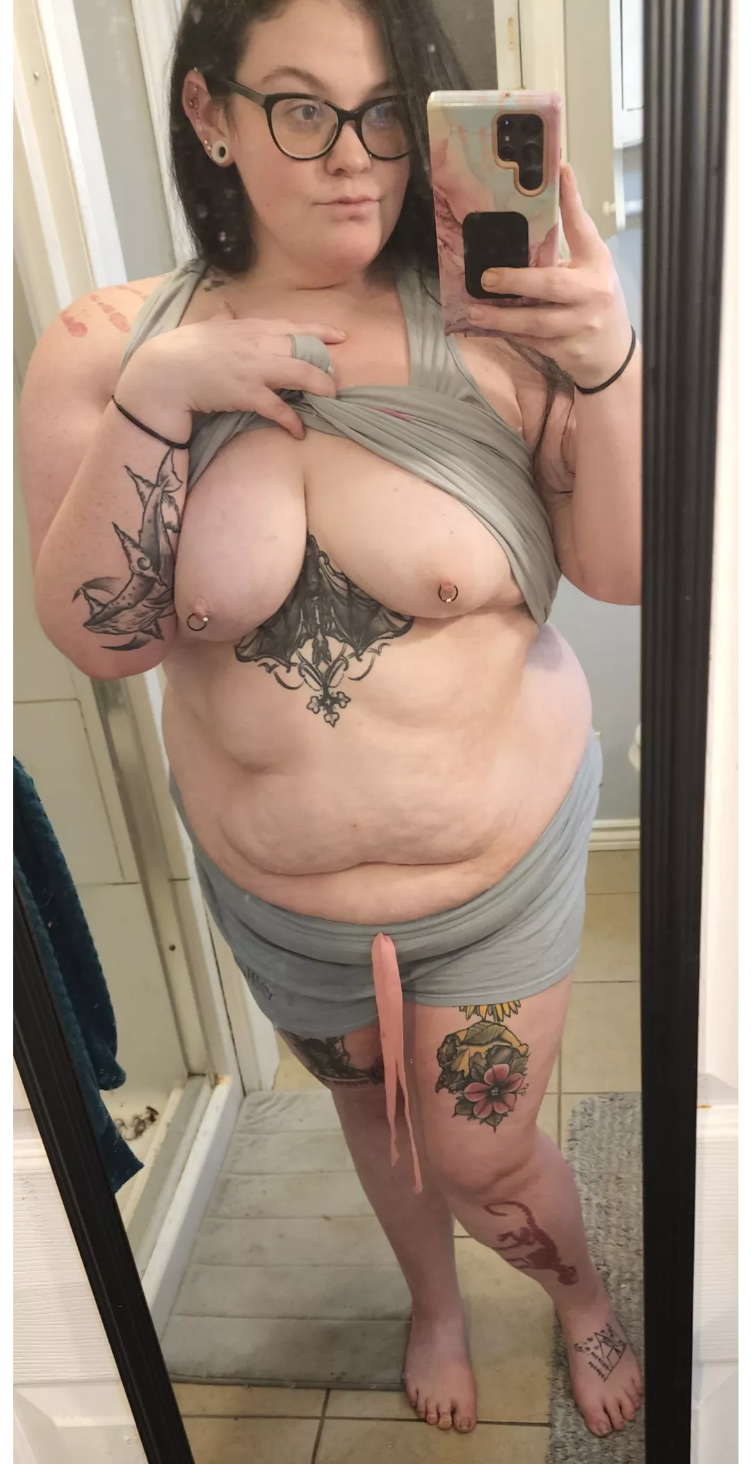 alt freckled bbw here!