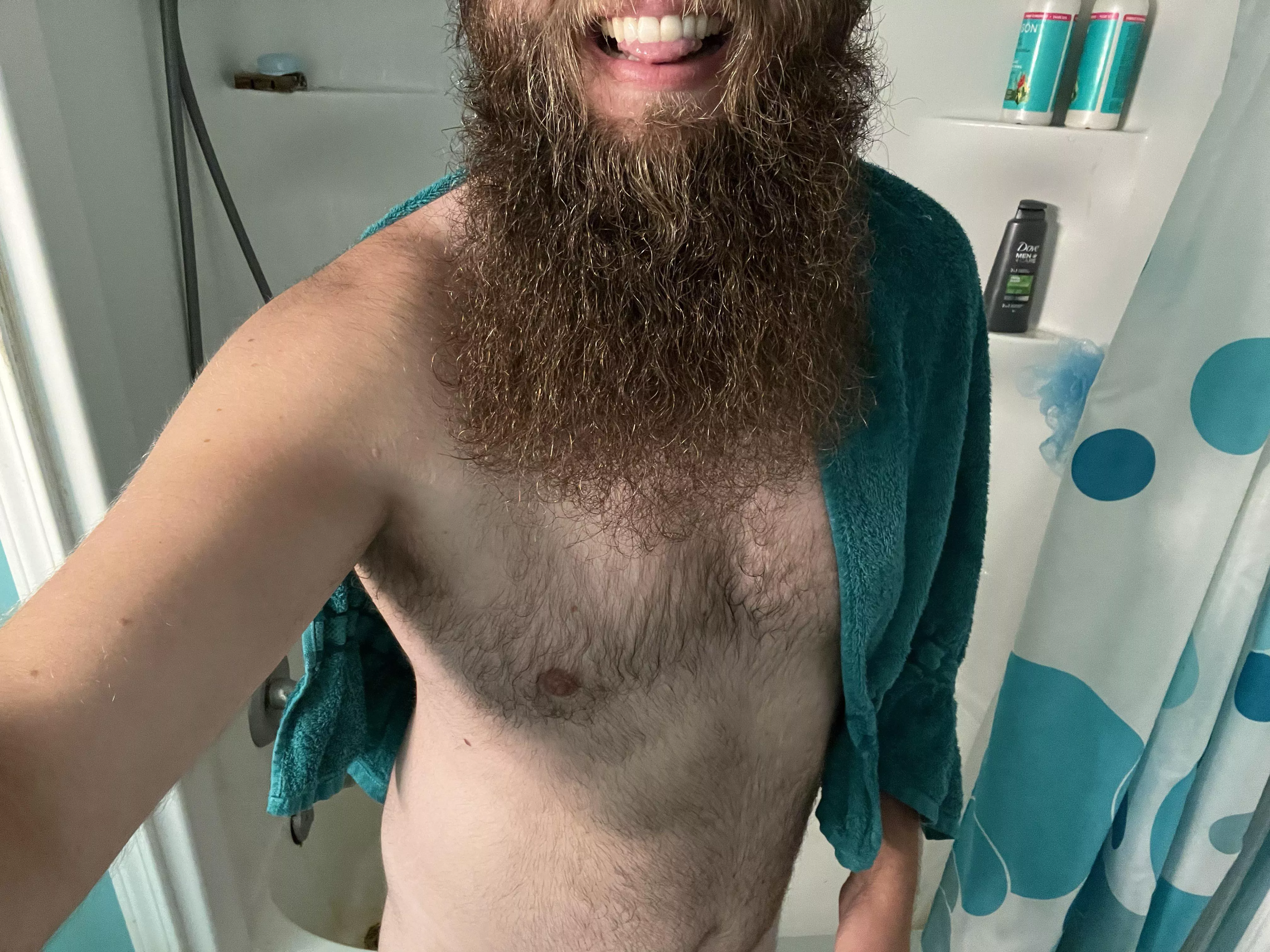 Any other ðŸ»ðŸ»â€â„s wanna join me in the shower? ðŸ¥ºðŸ¤­