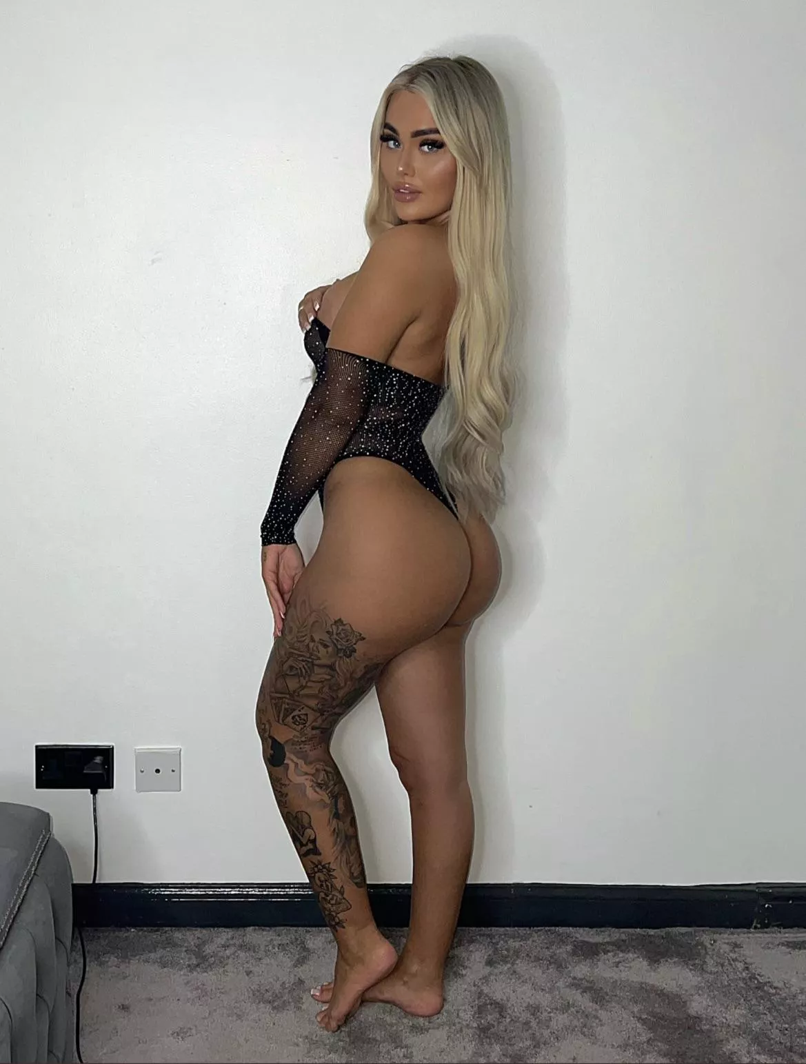 Blonde chav 🔥