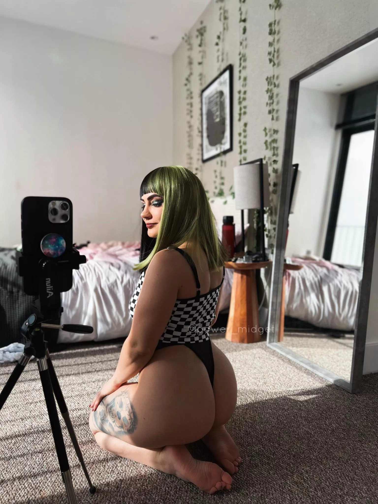 Could you handle this much booty? ðŸ˜ˆ