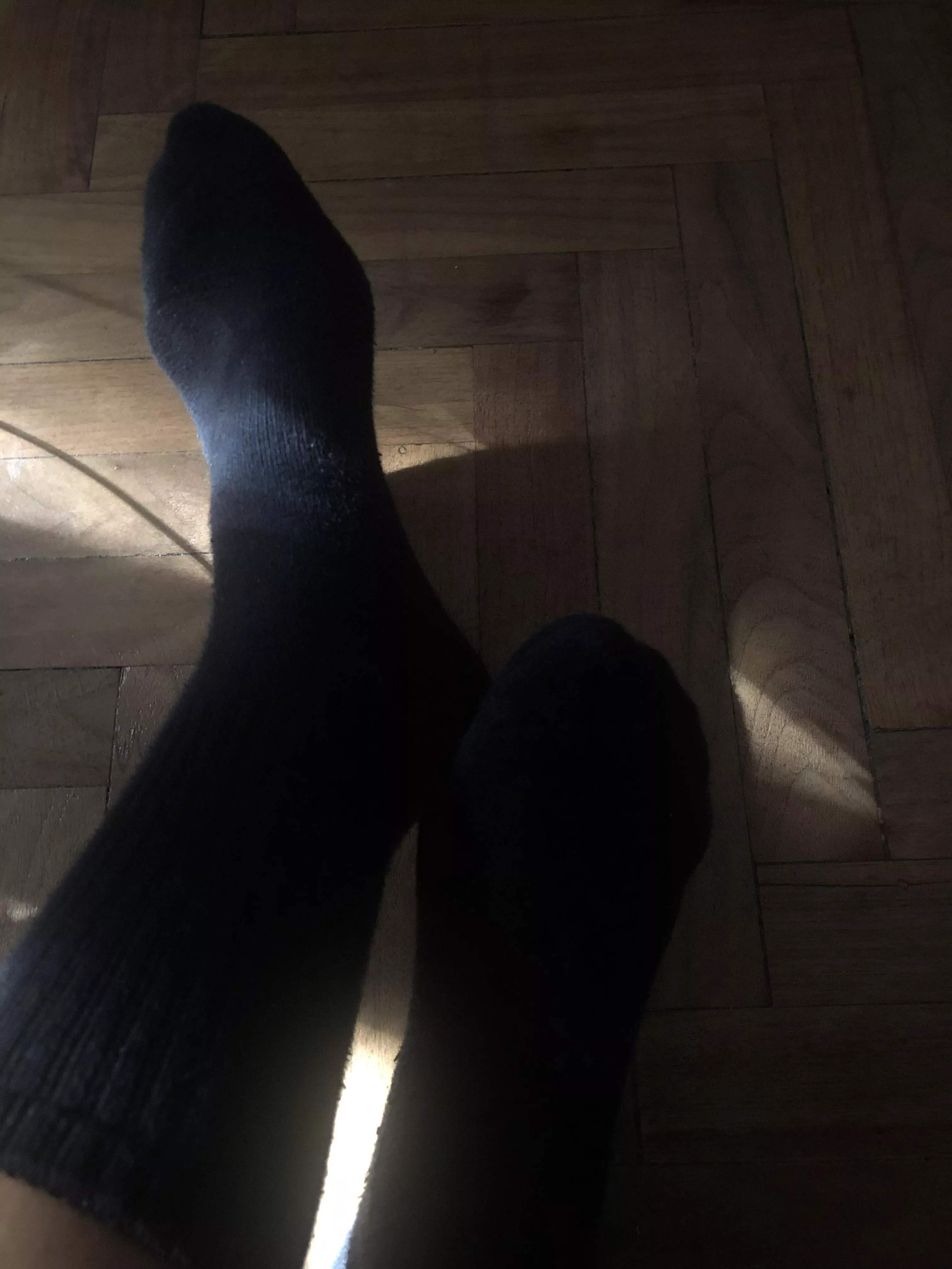 italian feet with socks