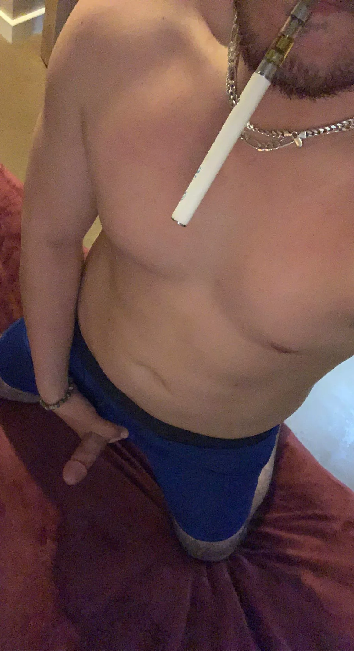 Late night puff? [M]