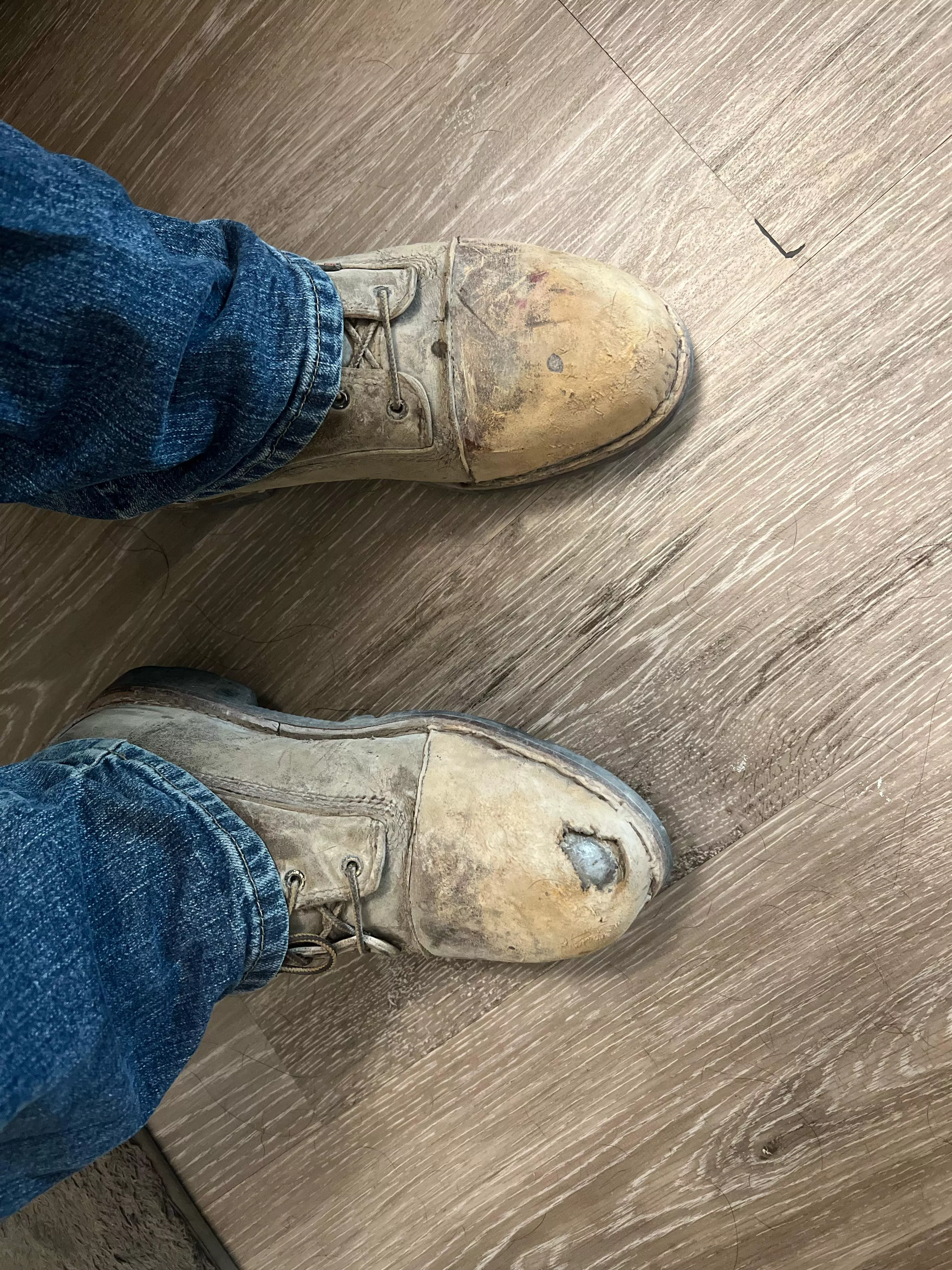 Union Electrician. I really donâ€™t want to replace these red wings, theyâ€™ve done me good over the past 2 years, and they still keep my feet 100% dry and warm. Already had them re toed once.