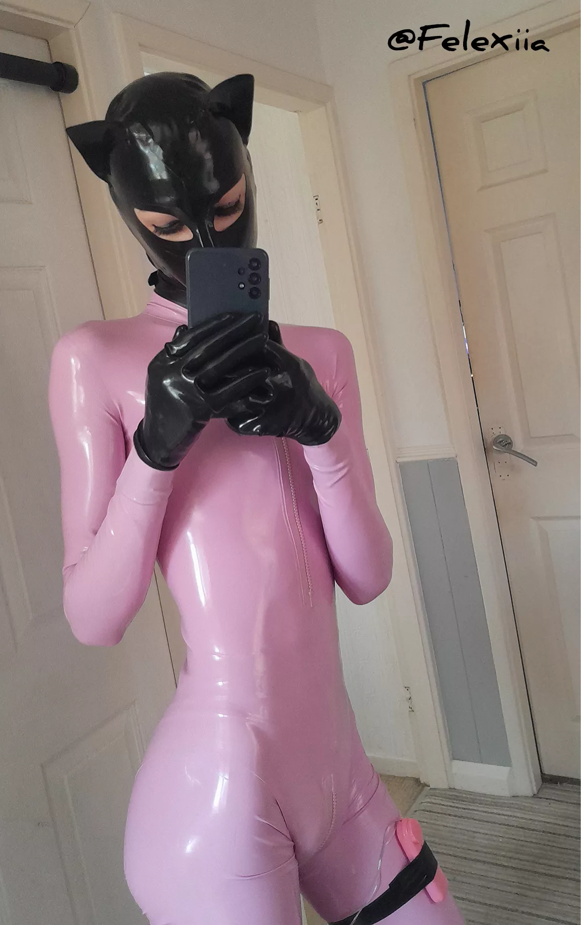 Can I be your pet latex kitty?