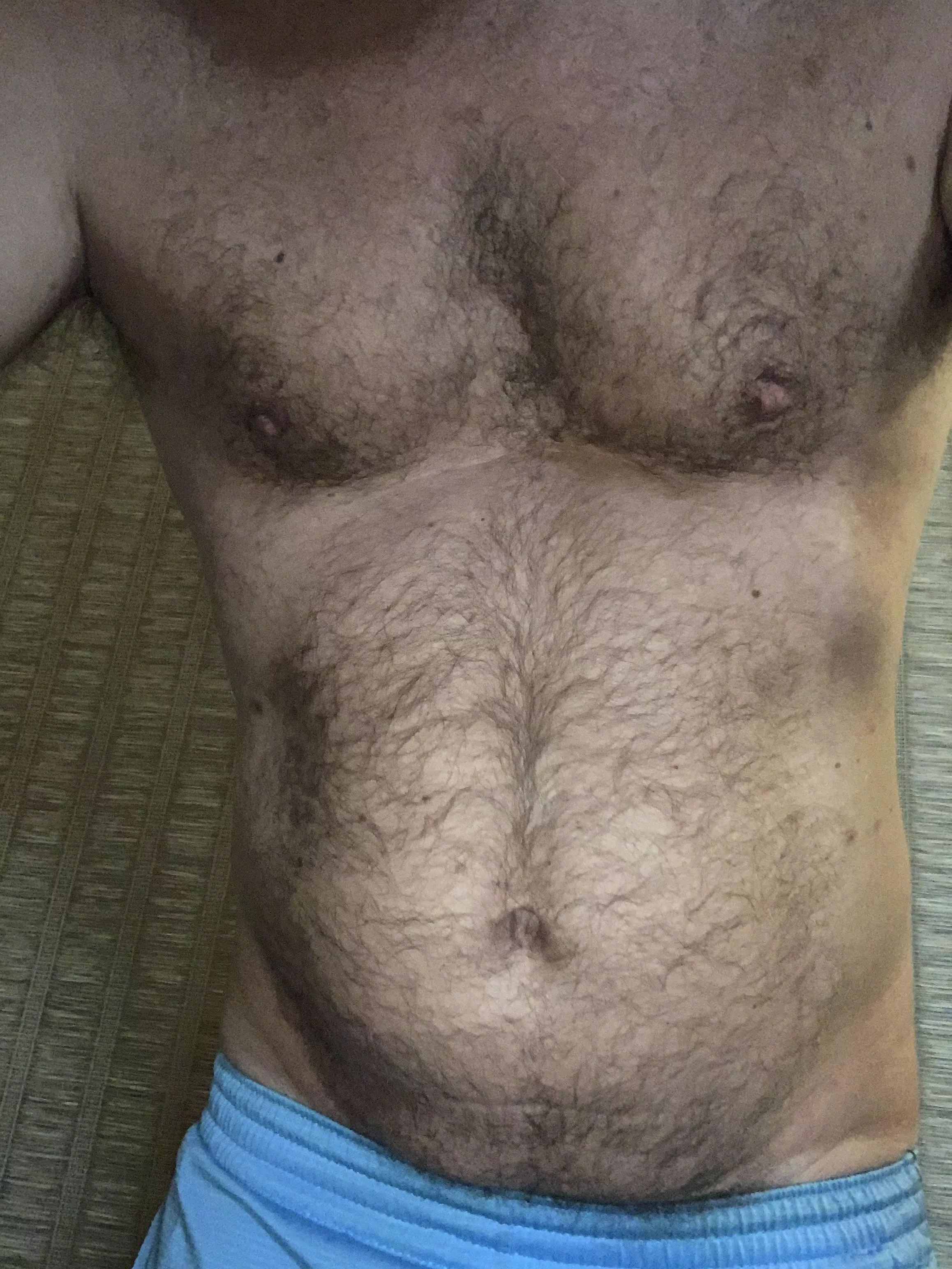 Is my dad bod insanely hairy?