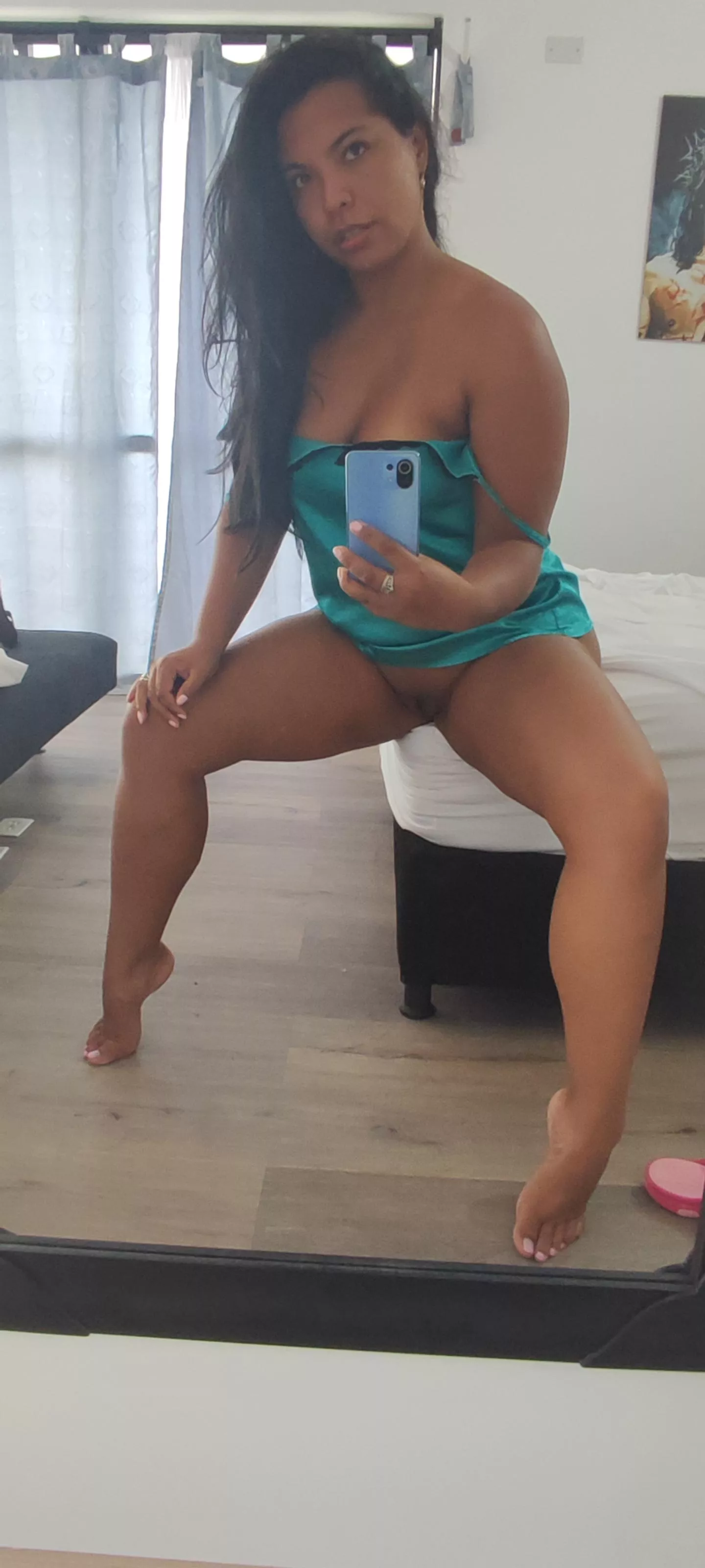 Would you lick my pussy in front the mirror??