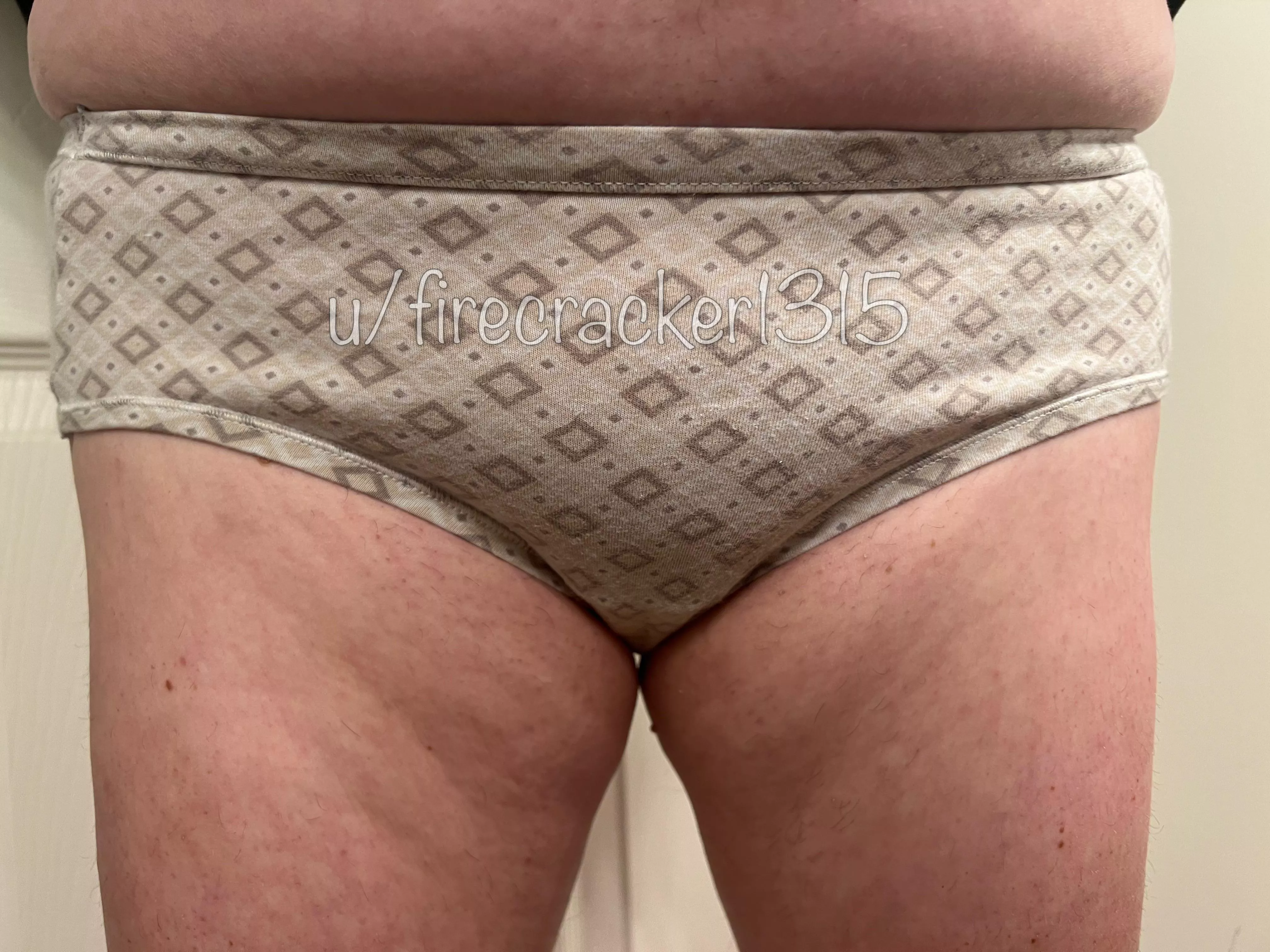 [Selling] who wants to soak them for me today and then buy them?? Cash app only please. Vacuum sealed and delivered! ðŸ¥°