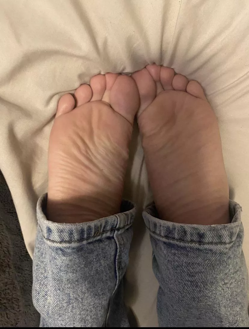 Soles in jeans