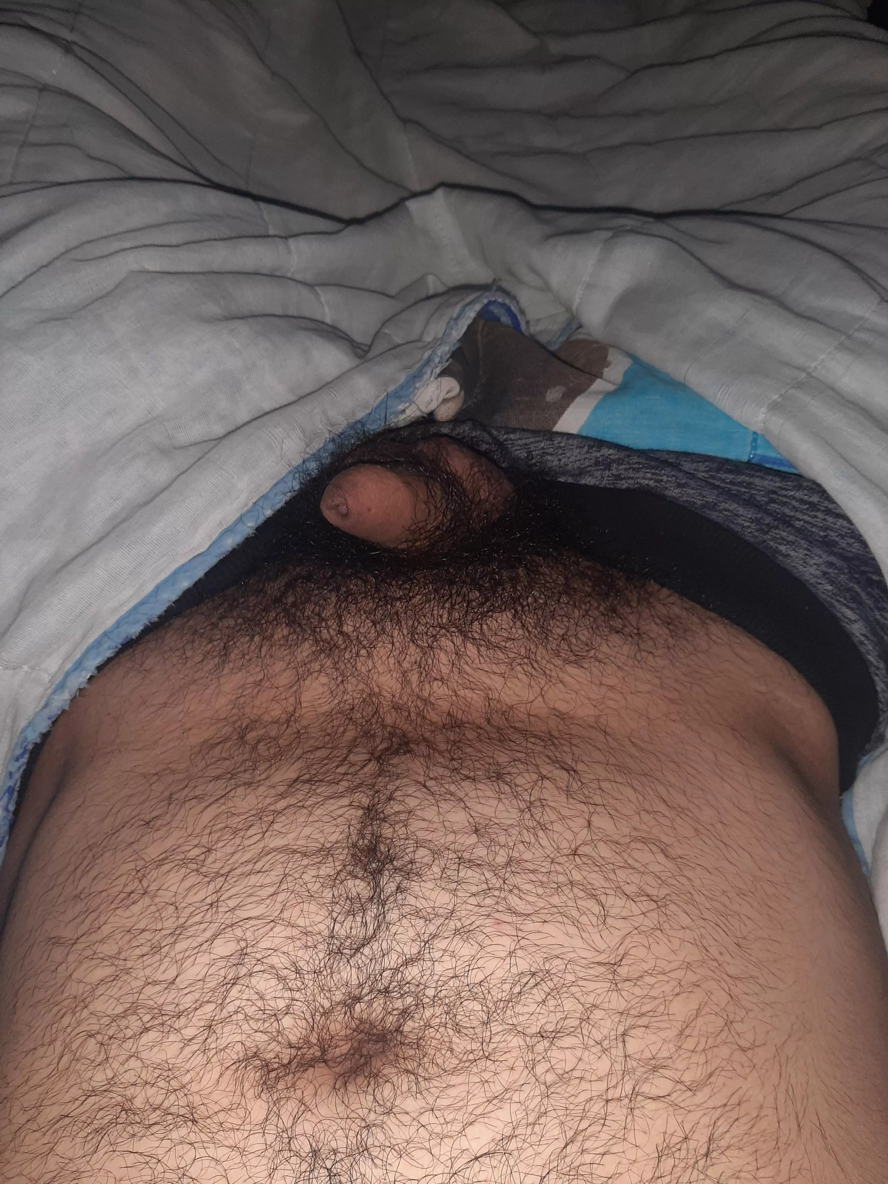 [18] anyone like my little bud? dm me