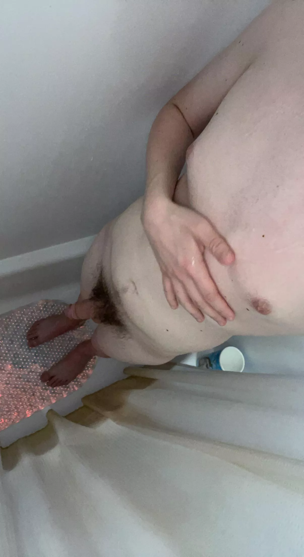 [18] Cum shower with me