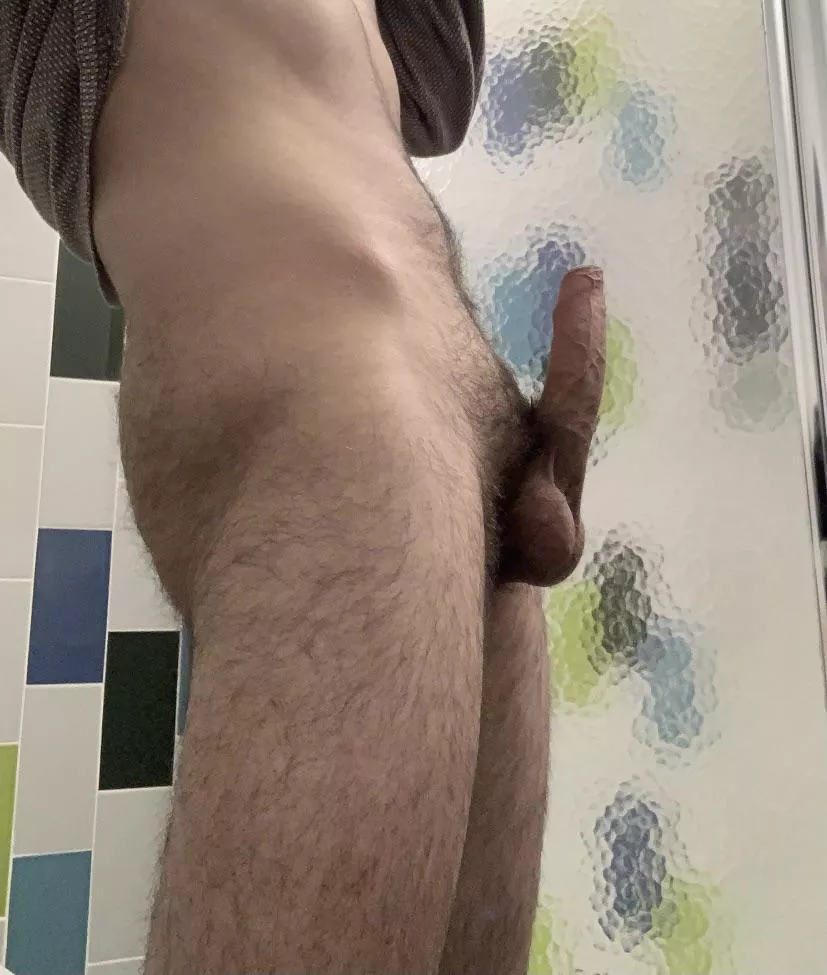 18 years old, comment or dm your thoughts