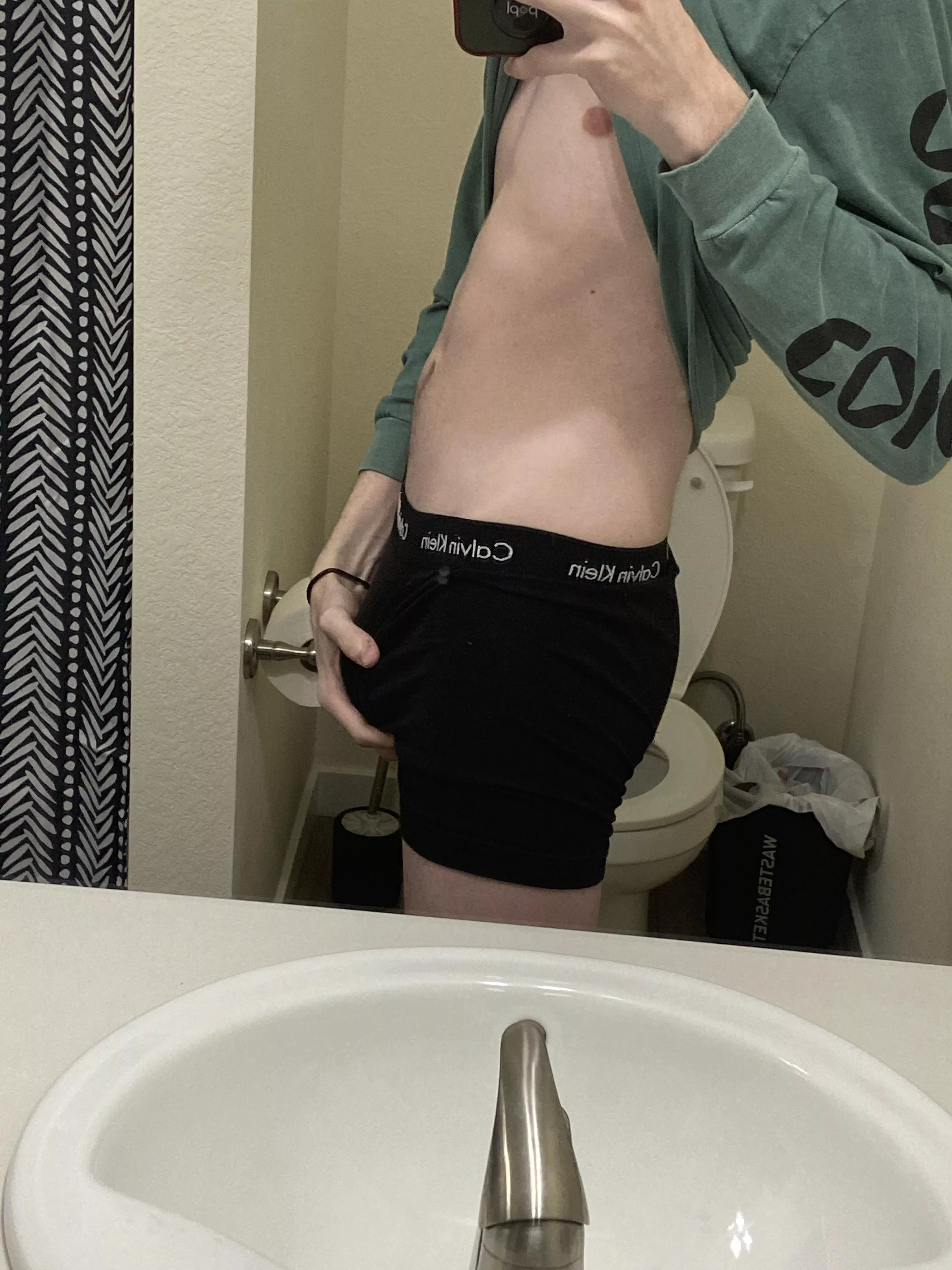 19 ,rate my bulge ?