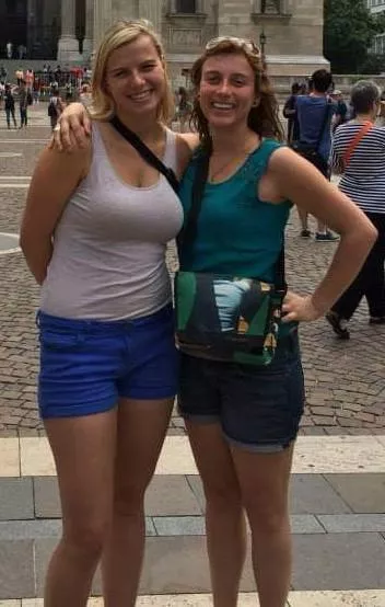 2 sisters, only 1 blessed with big tits