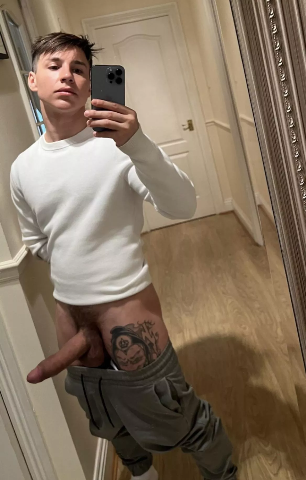 [20] Need a bro who can take me balls deep