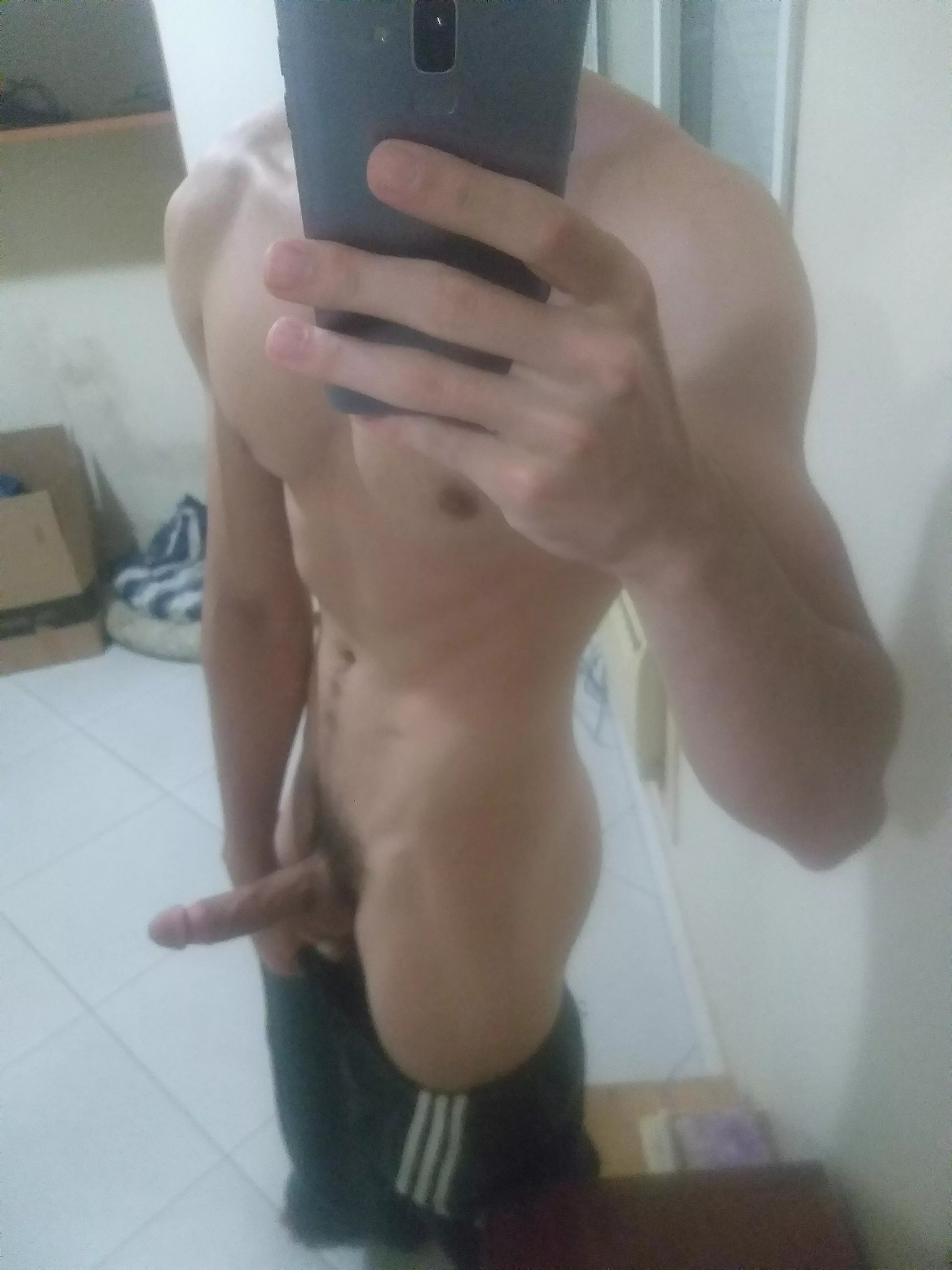 (20) one last pic before moving out :p