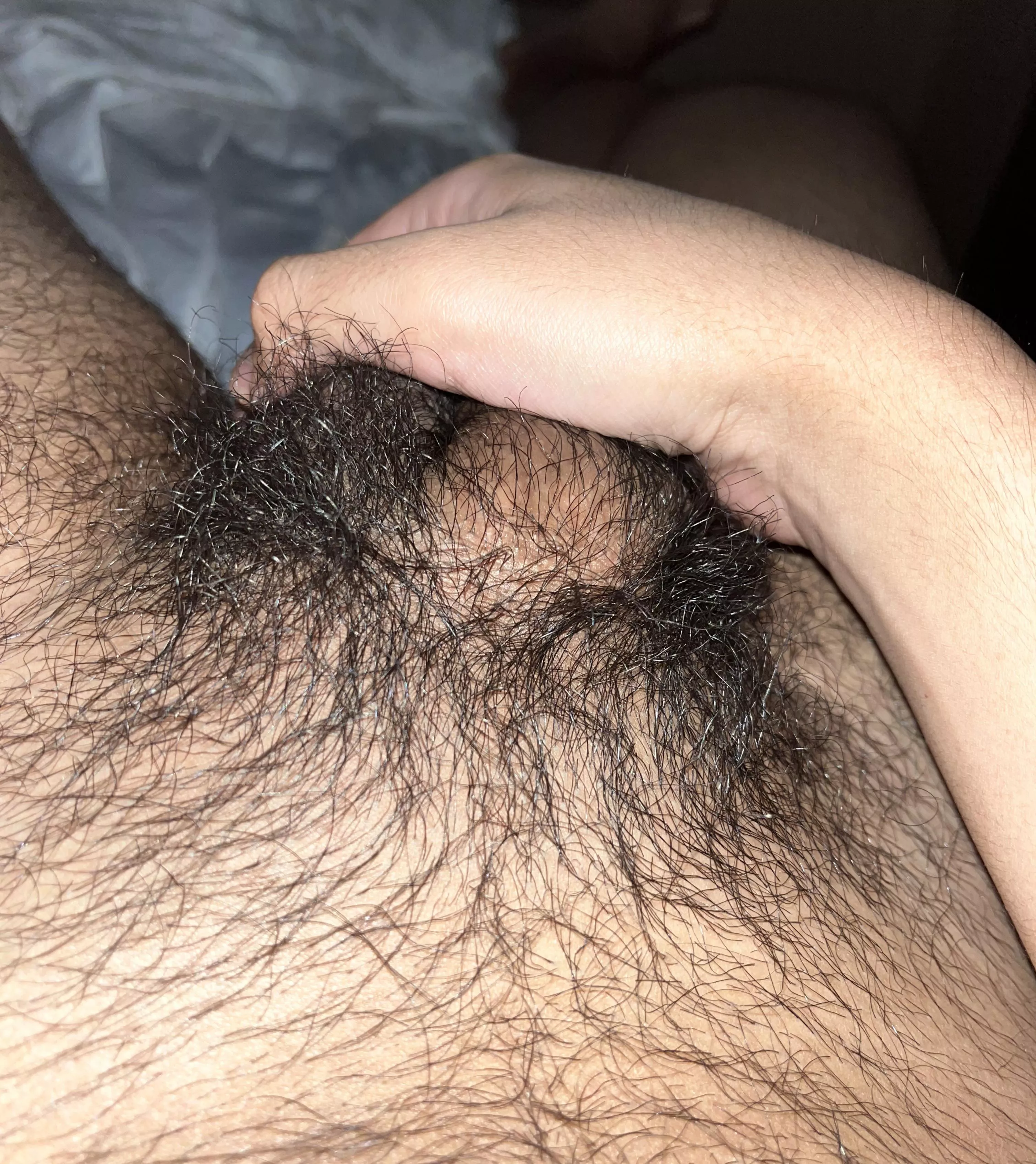 20 yo here kinda hairy