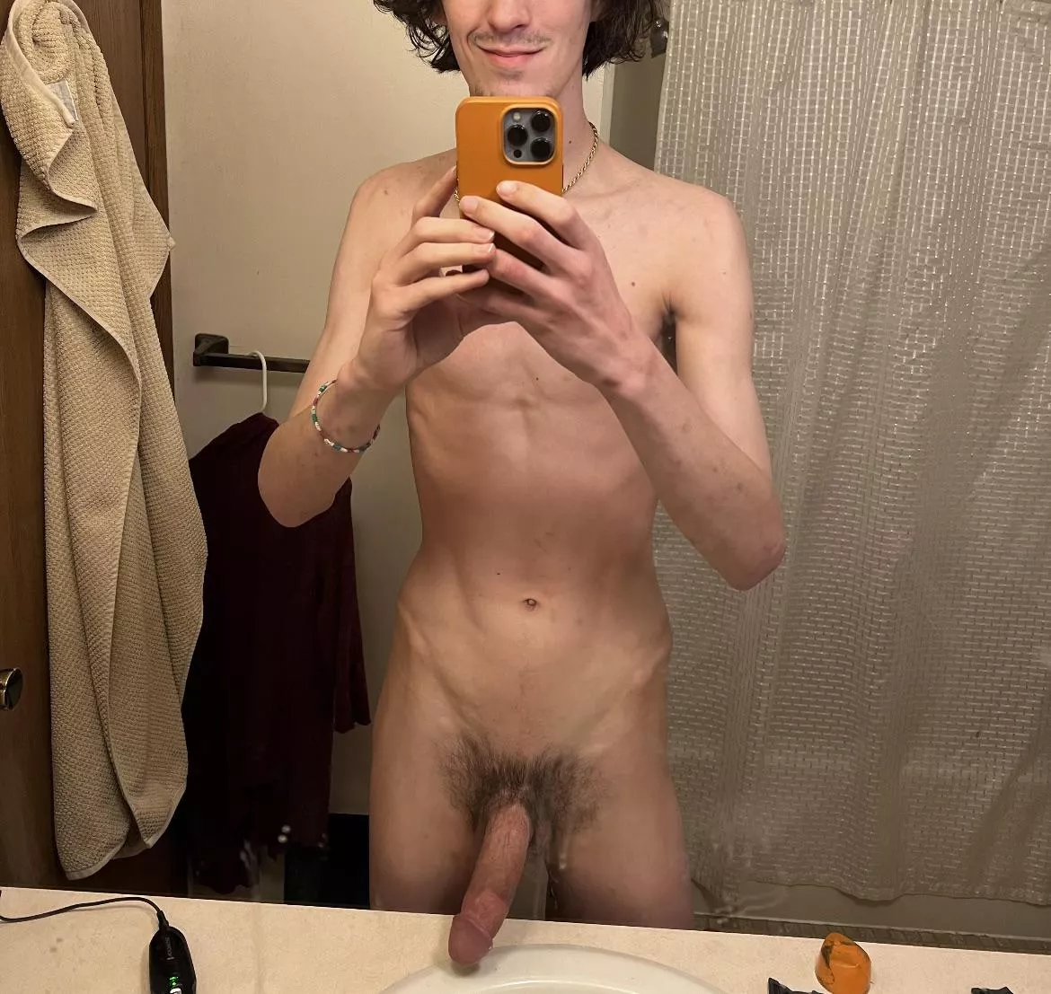 (21) Cum take a ride on my sword. Msg me lady’s😘