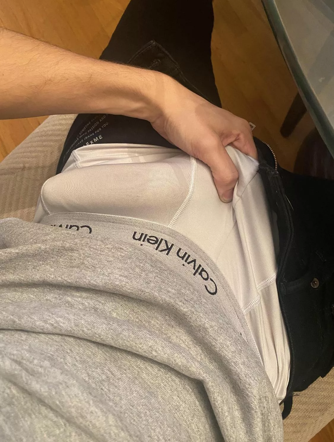 [21] how does my Canadian 🇨🇦 bulge look bro?