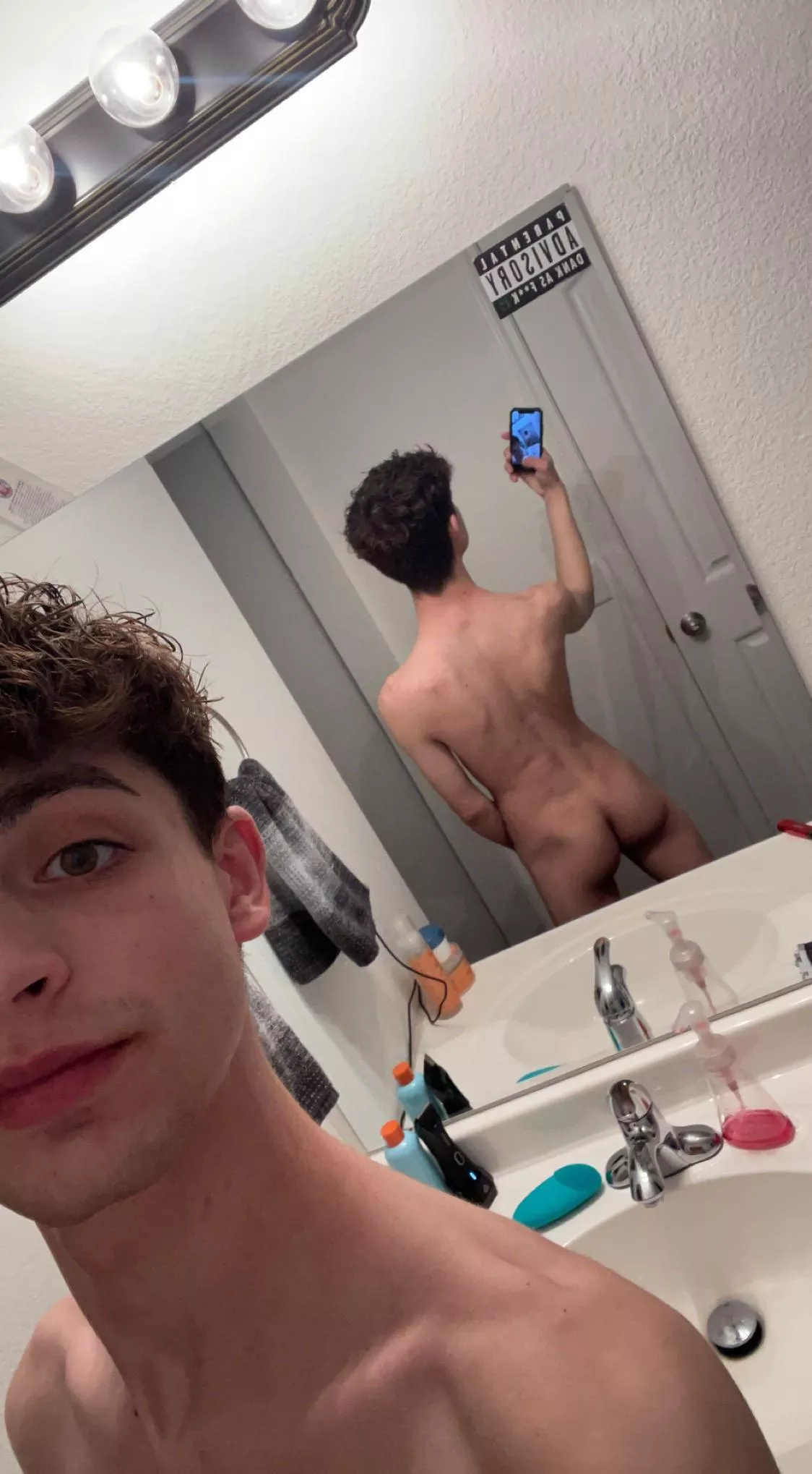 [21] Who wants a piece? 🍰