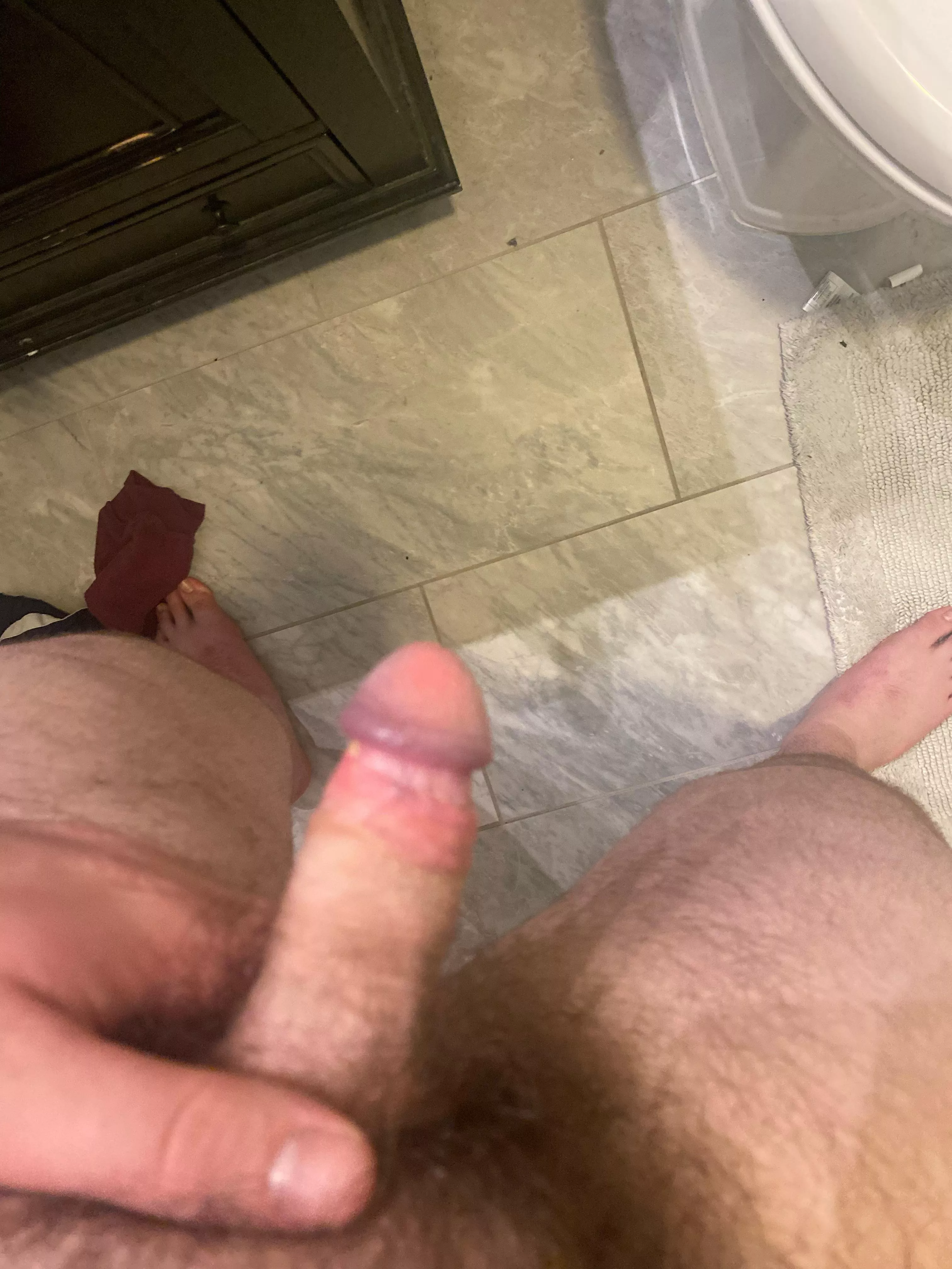 [22] message me Iâ€™m so horny