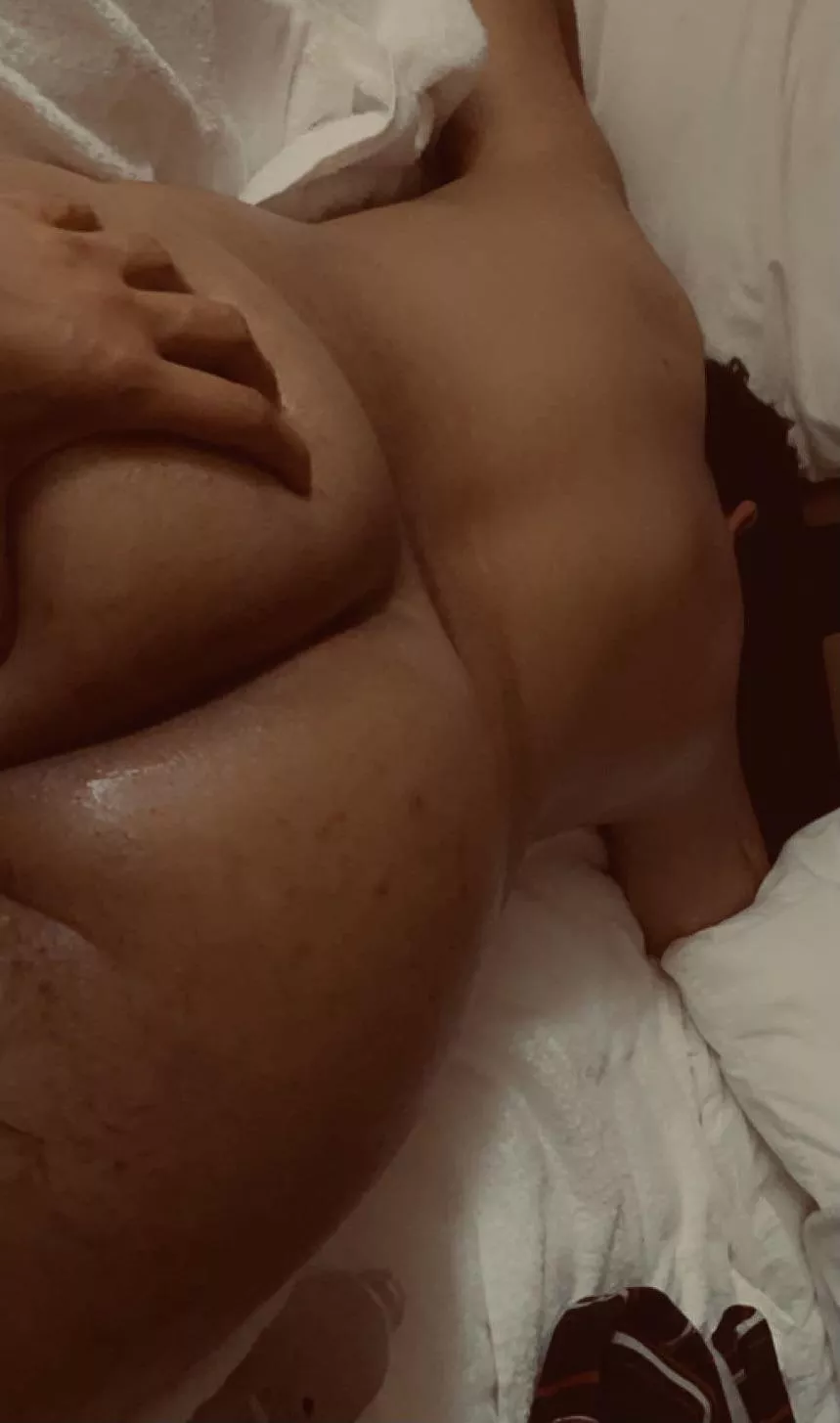 (23) Massage