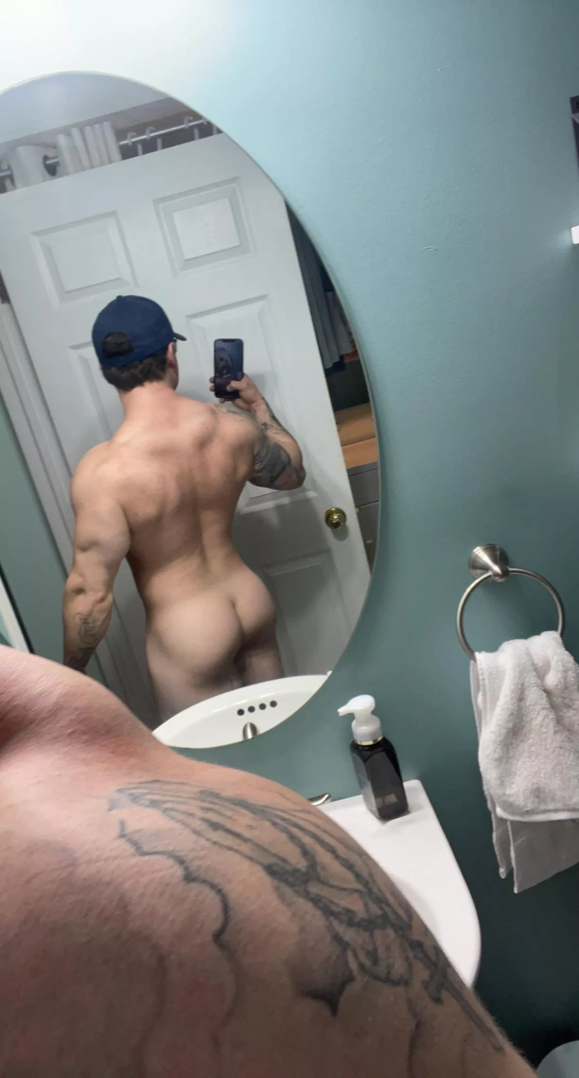 24 5â€™5â€ - Backside feeling strong!