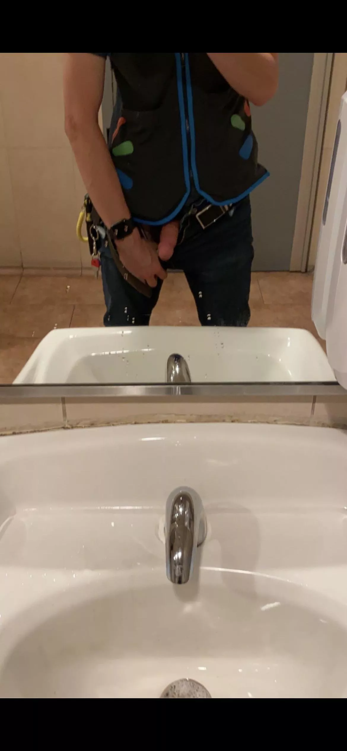 [25] feeling small at work