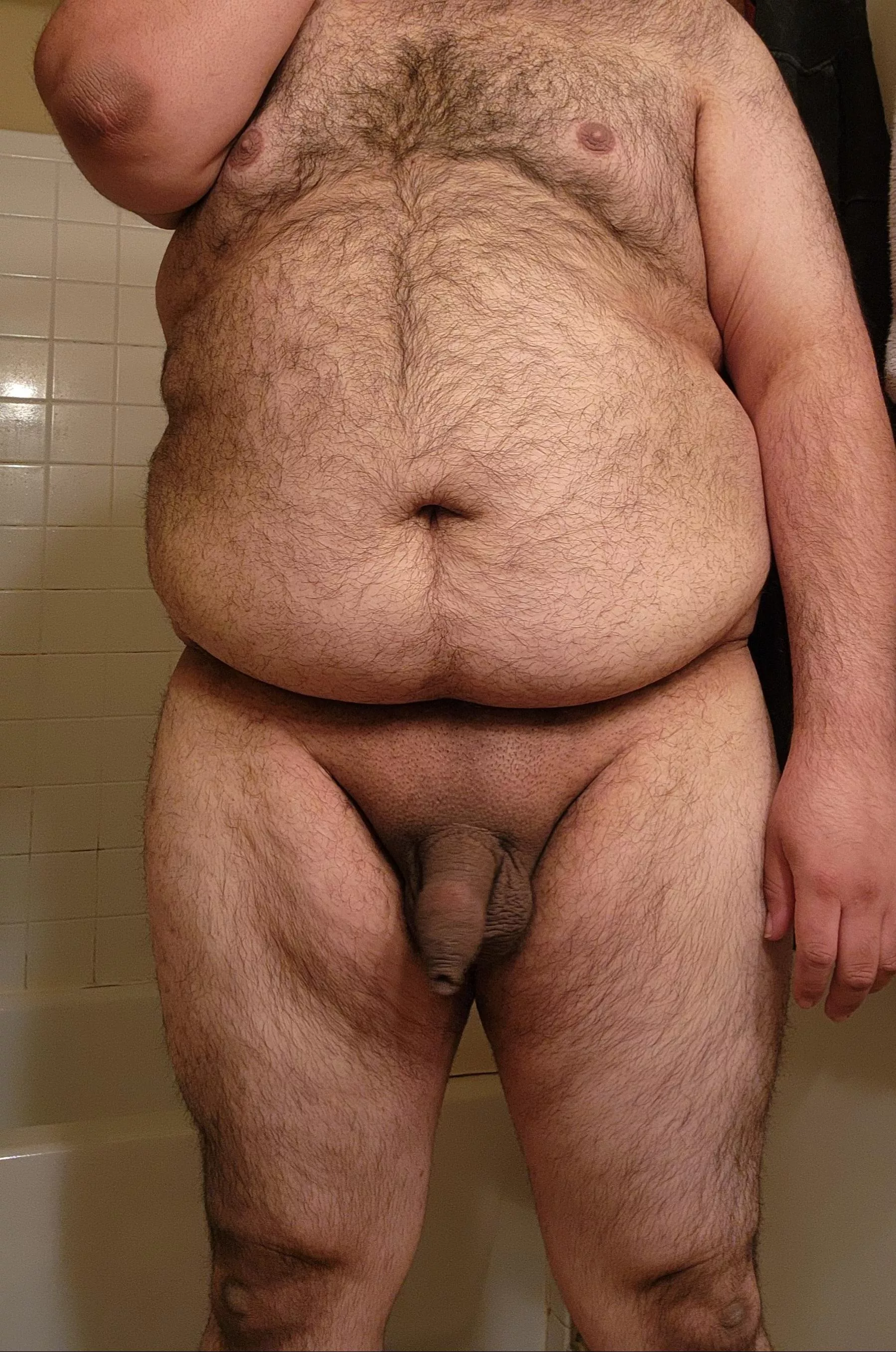 26 bear cub (sub) looking for longterm daddy bear (dom)