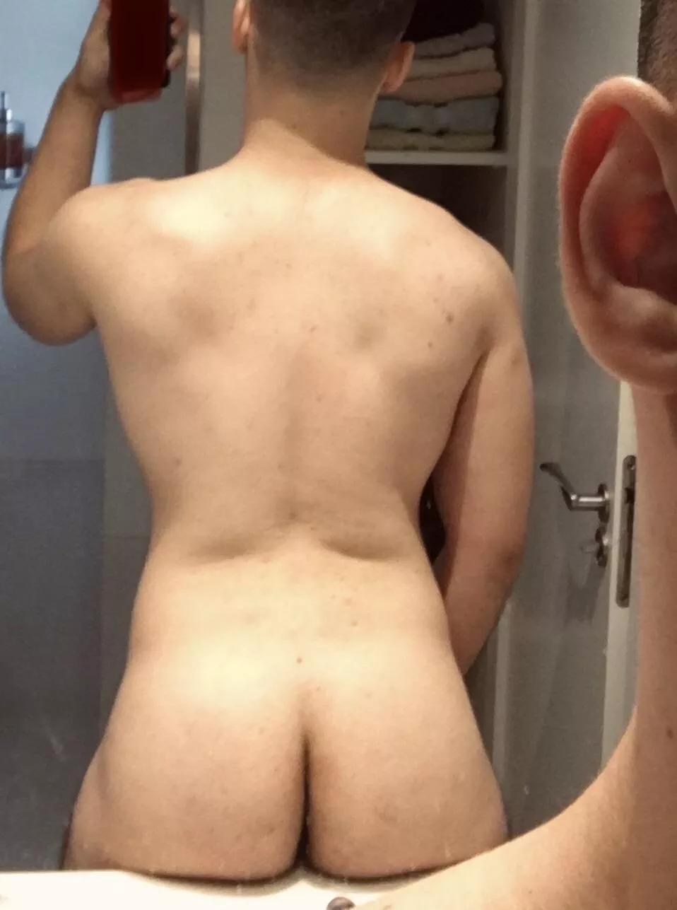 [26] Keeping the brazilian butt’s fame.