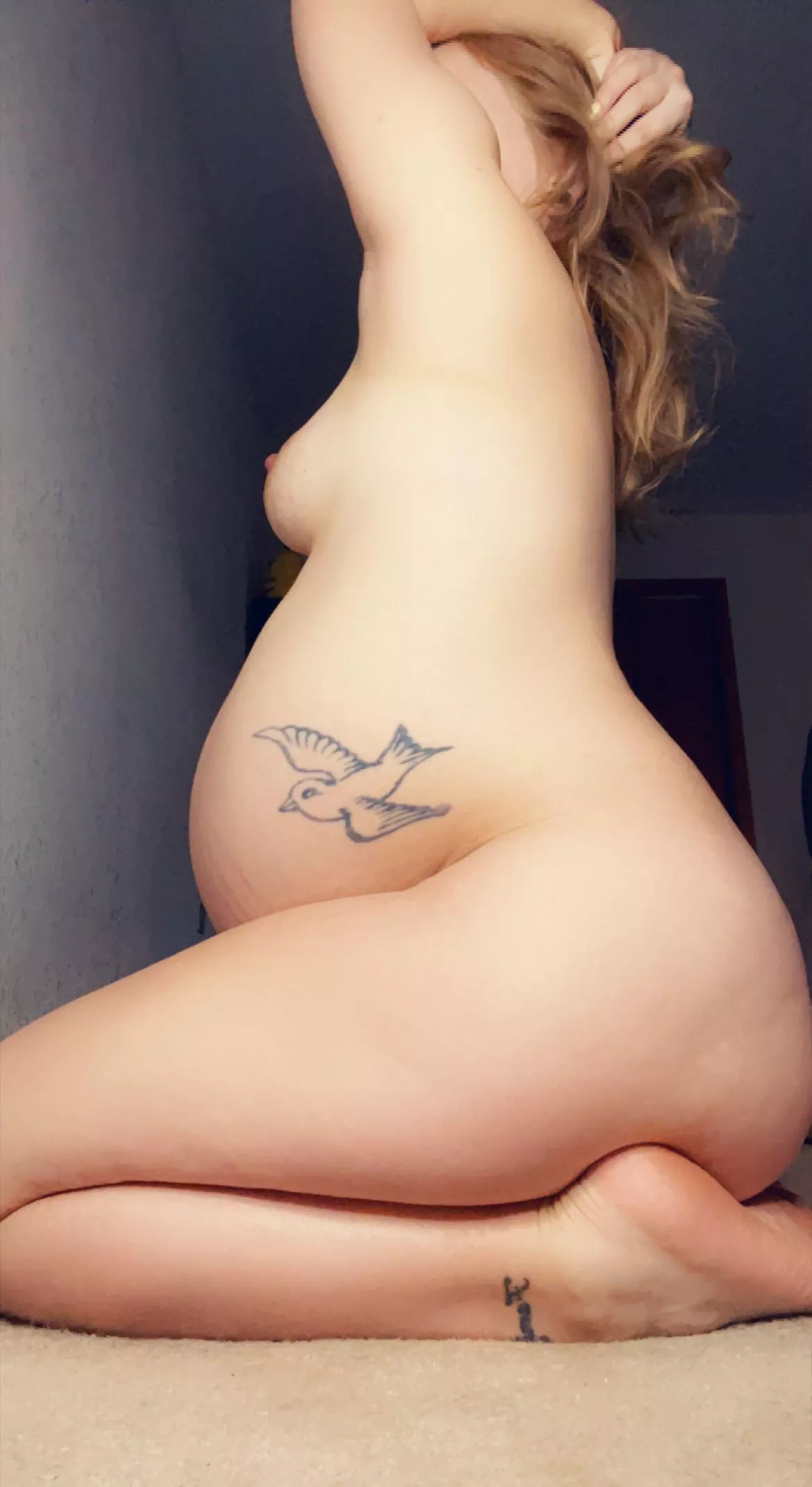 27 years old Iâ€™m 4â€11 9months pregnant and horny all the time!