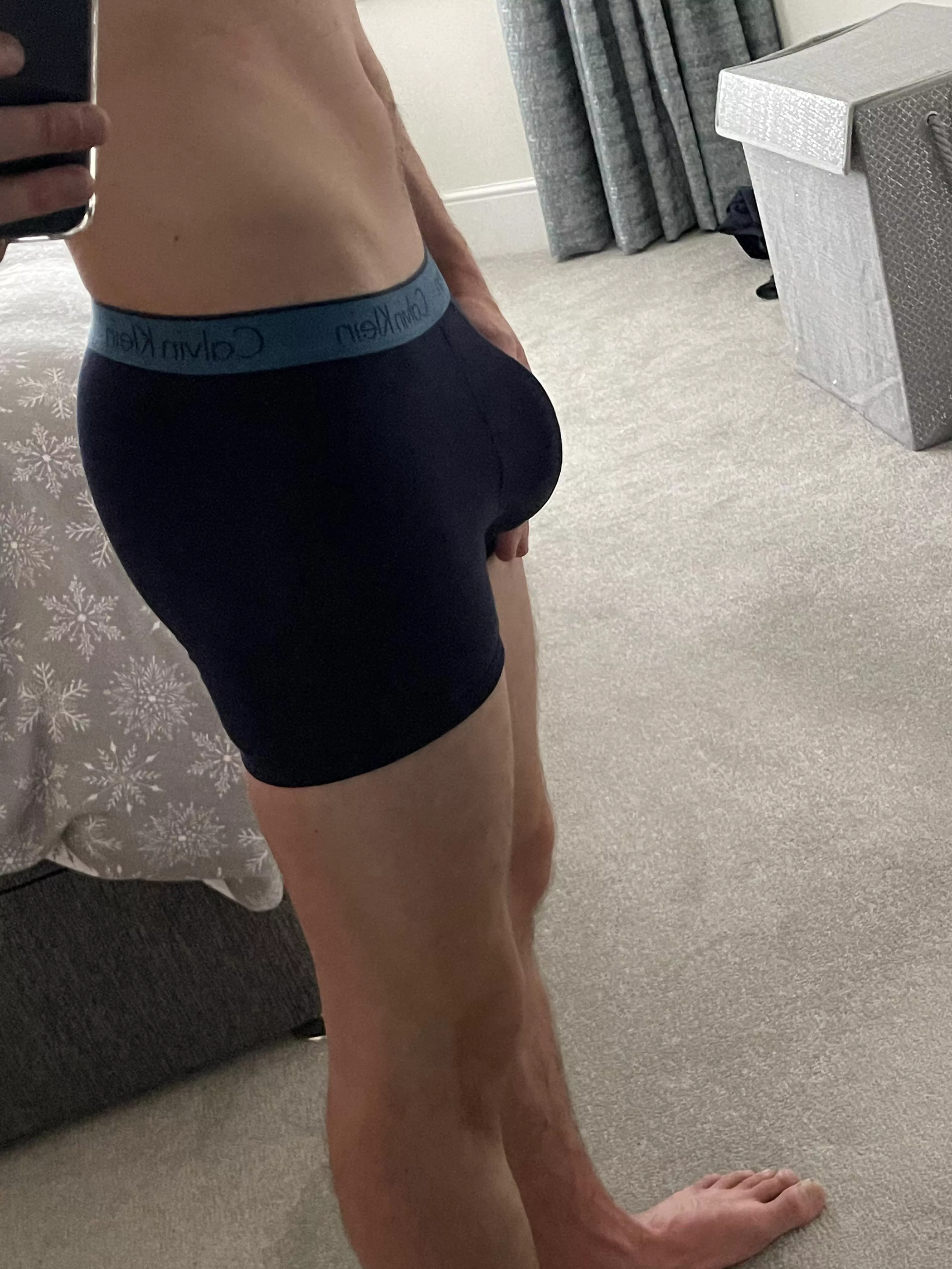 [28] slide them down and reveal the bulge ðŸ˜›