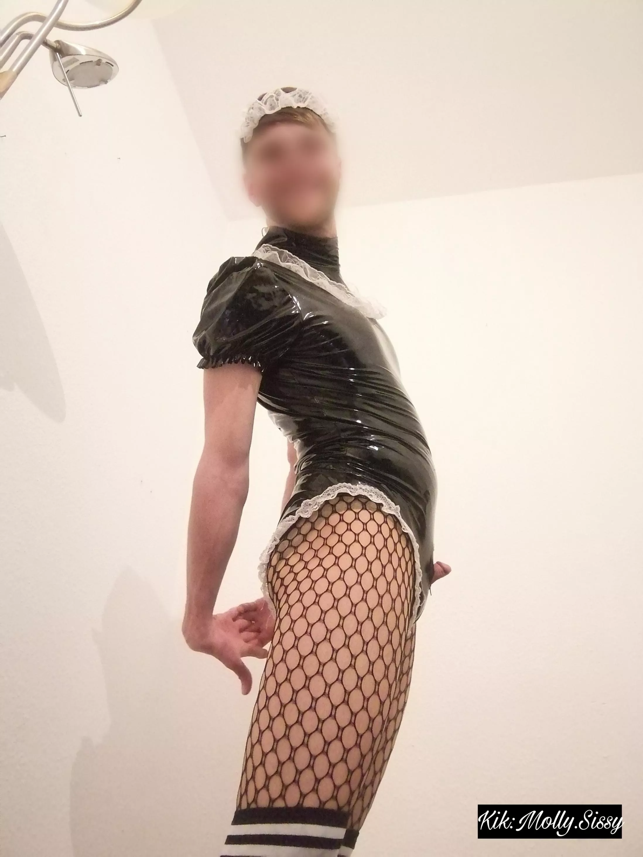 28 yo boytoy looking for dares with Foto/Video prove or Webcam humiliation. Some kinks: anal, light-medium pain, cbt, semi public, bdsm...