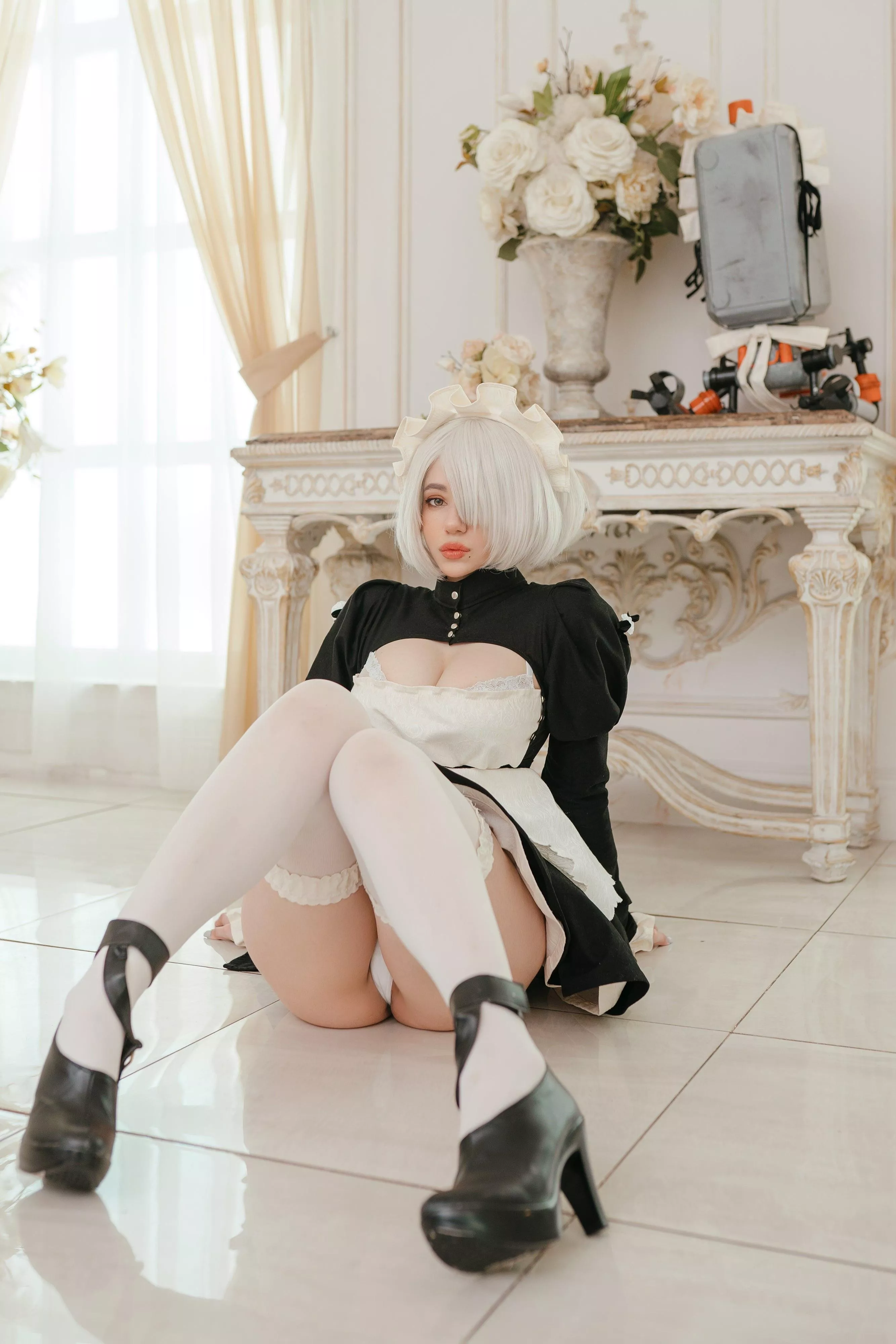 2B COSPLAY SUPER HOT