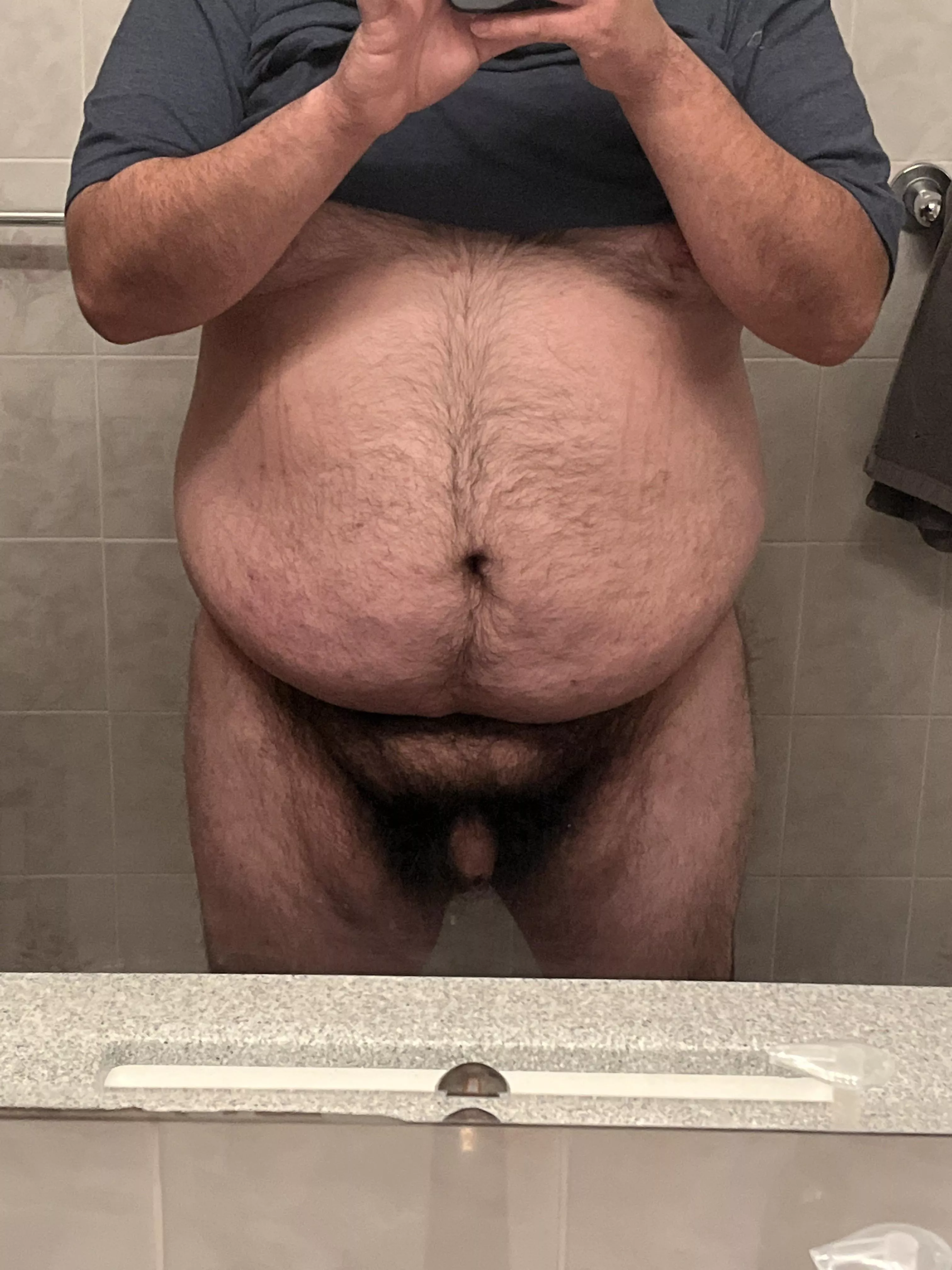 30 M hairy uncut chubby