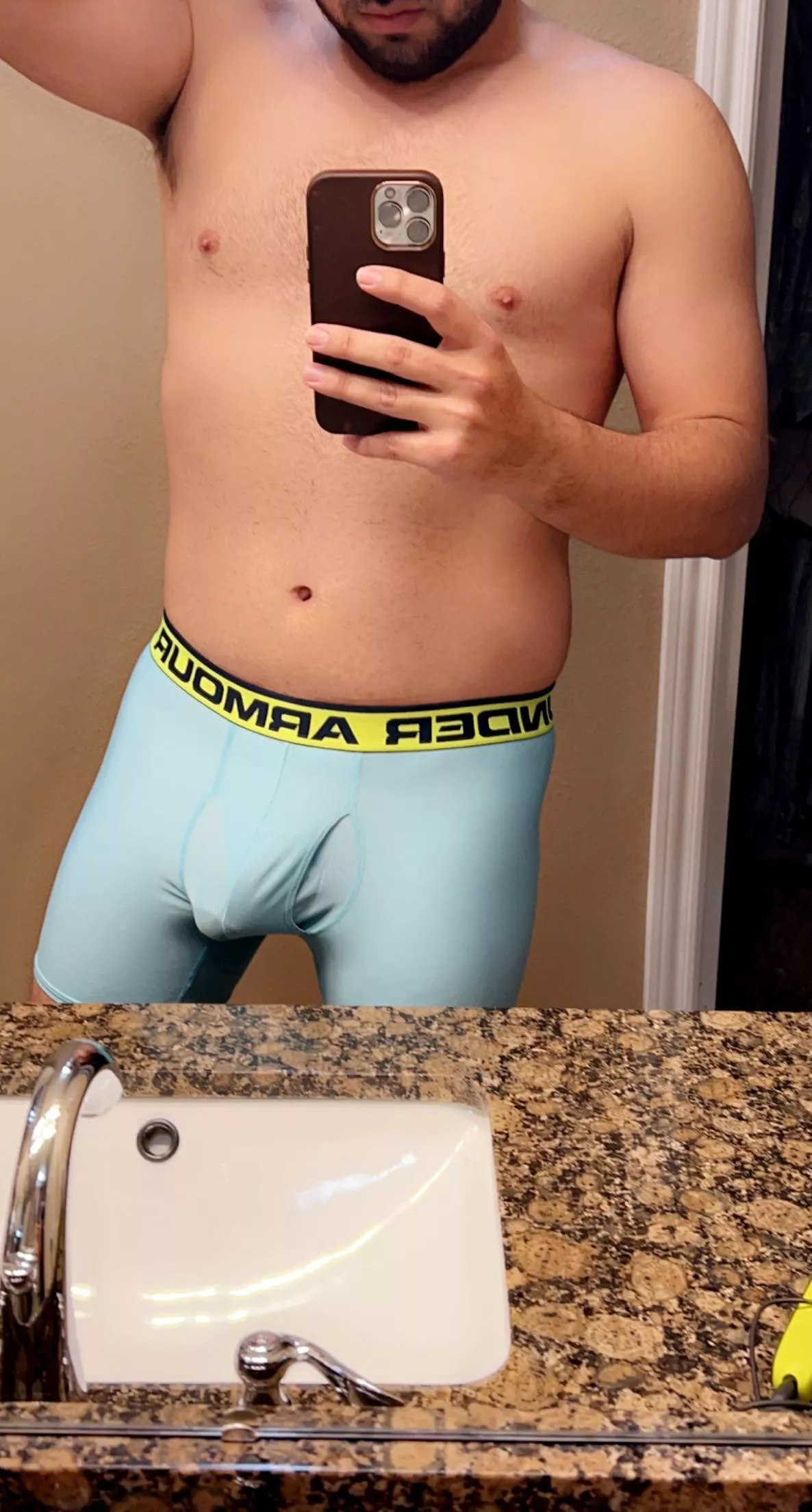 30 (m) Looking for a hot wife/coupleðŸ˜Ž