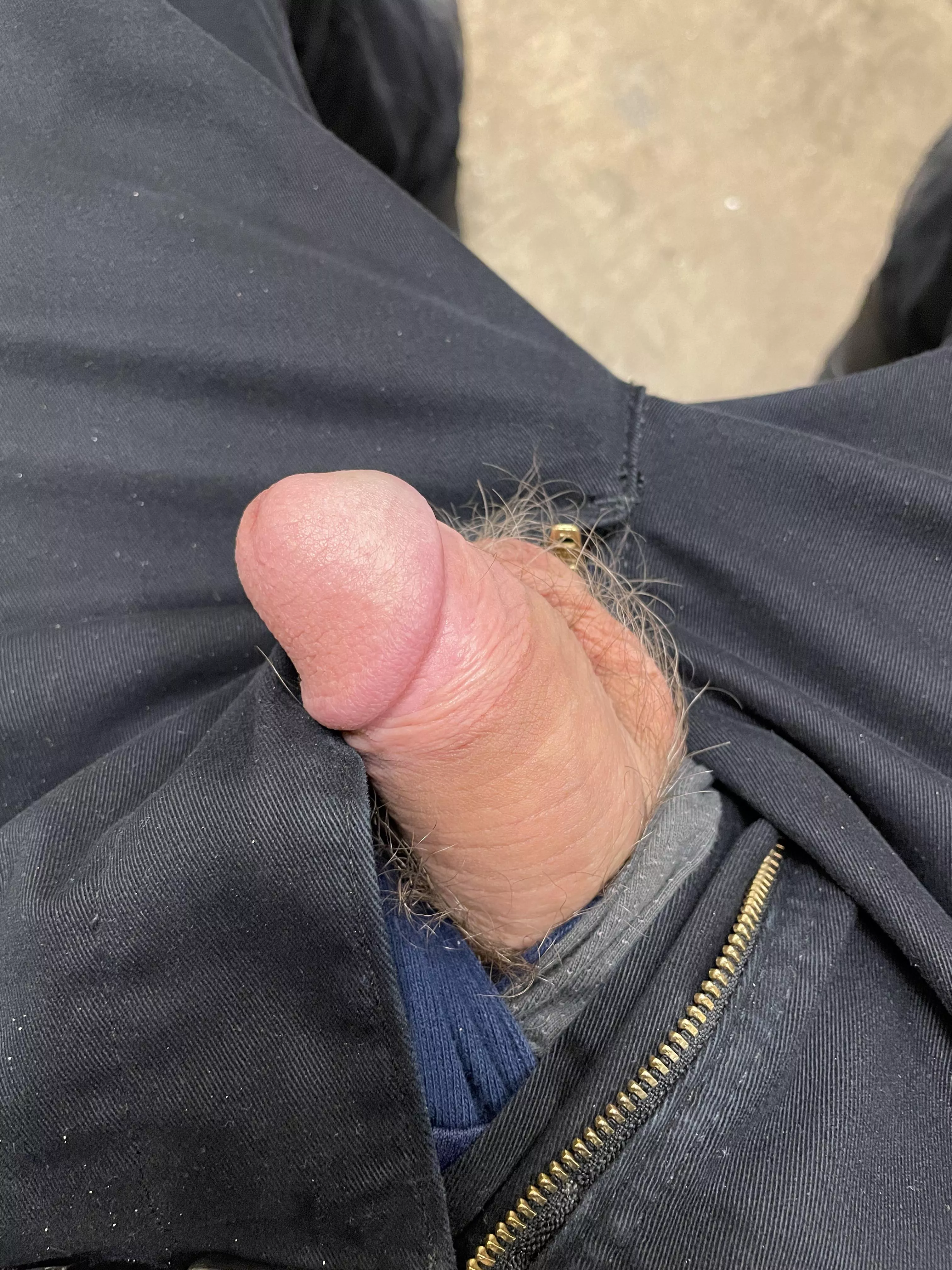 [30] Pathetic Cock. DM’s open.