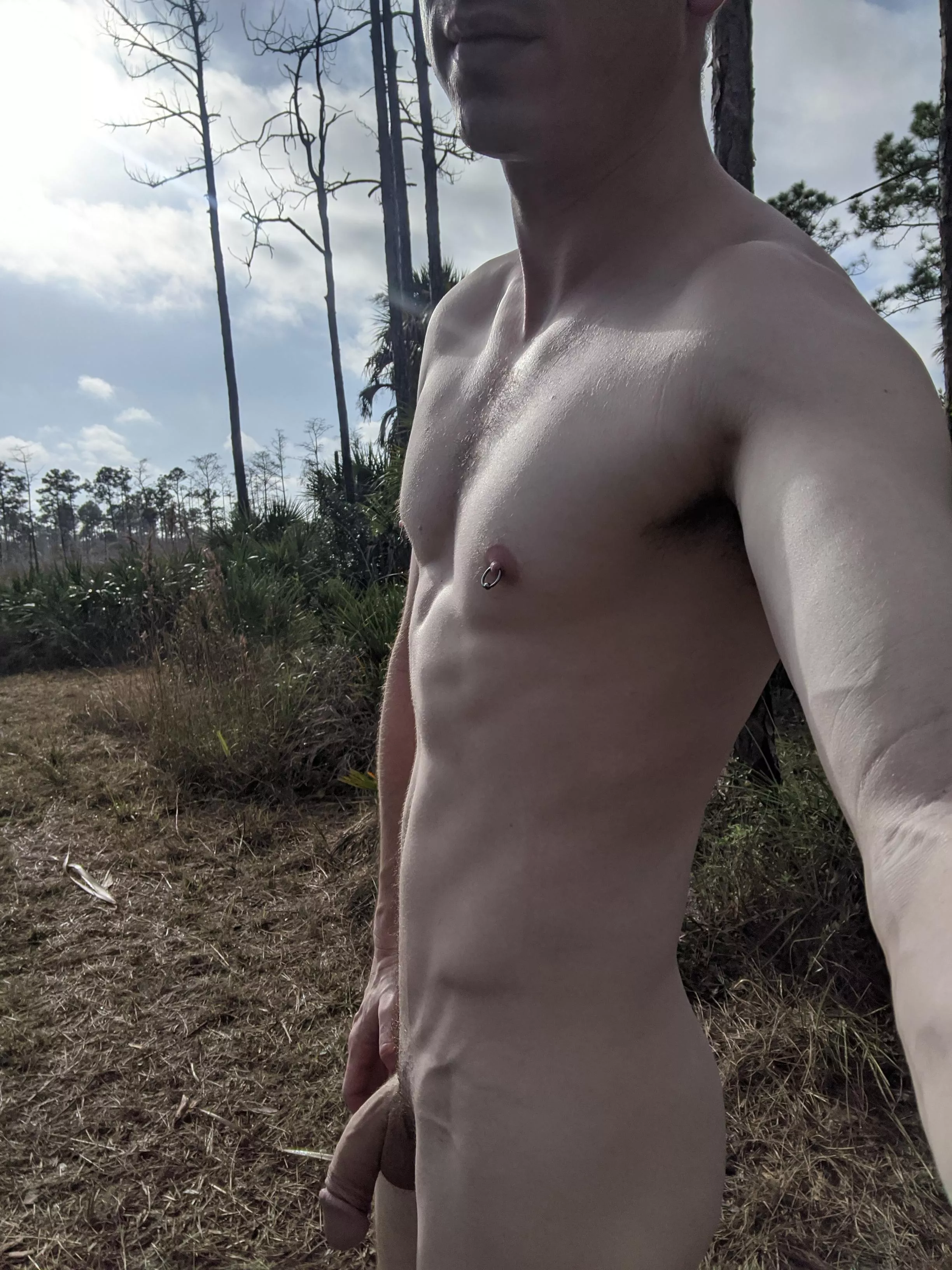 32, 155lb, 5'11 nude in nature